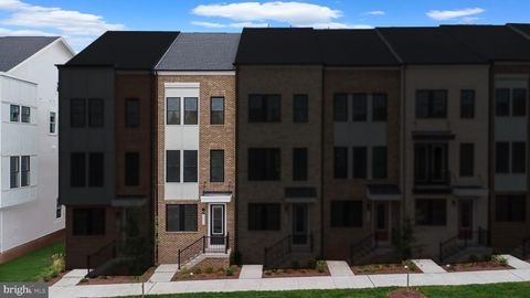 2676 RIVER BIRCH ROAD HERNDON VA 20171