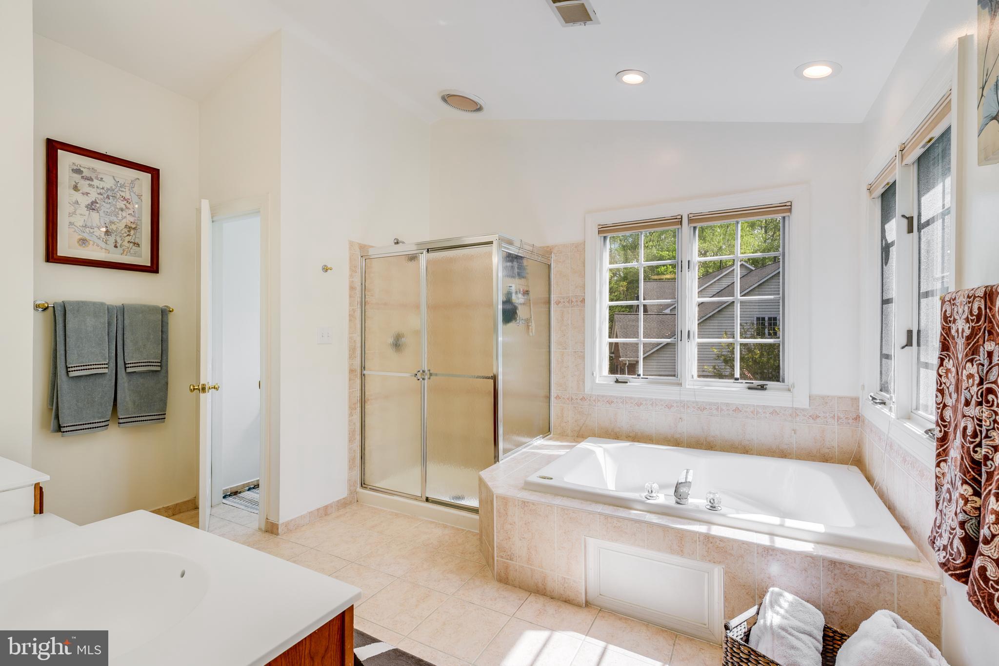 SOUTH RIVER COLONY - Residential