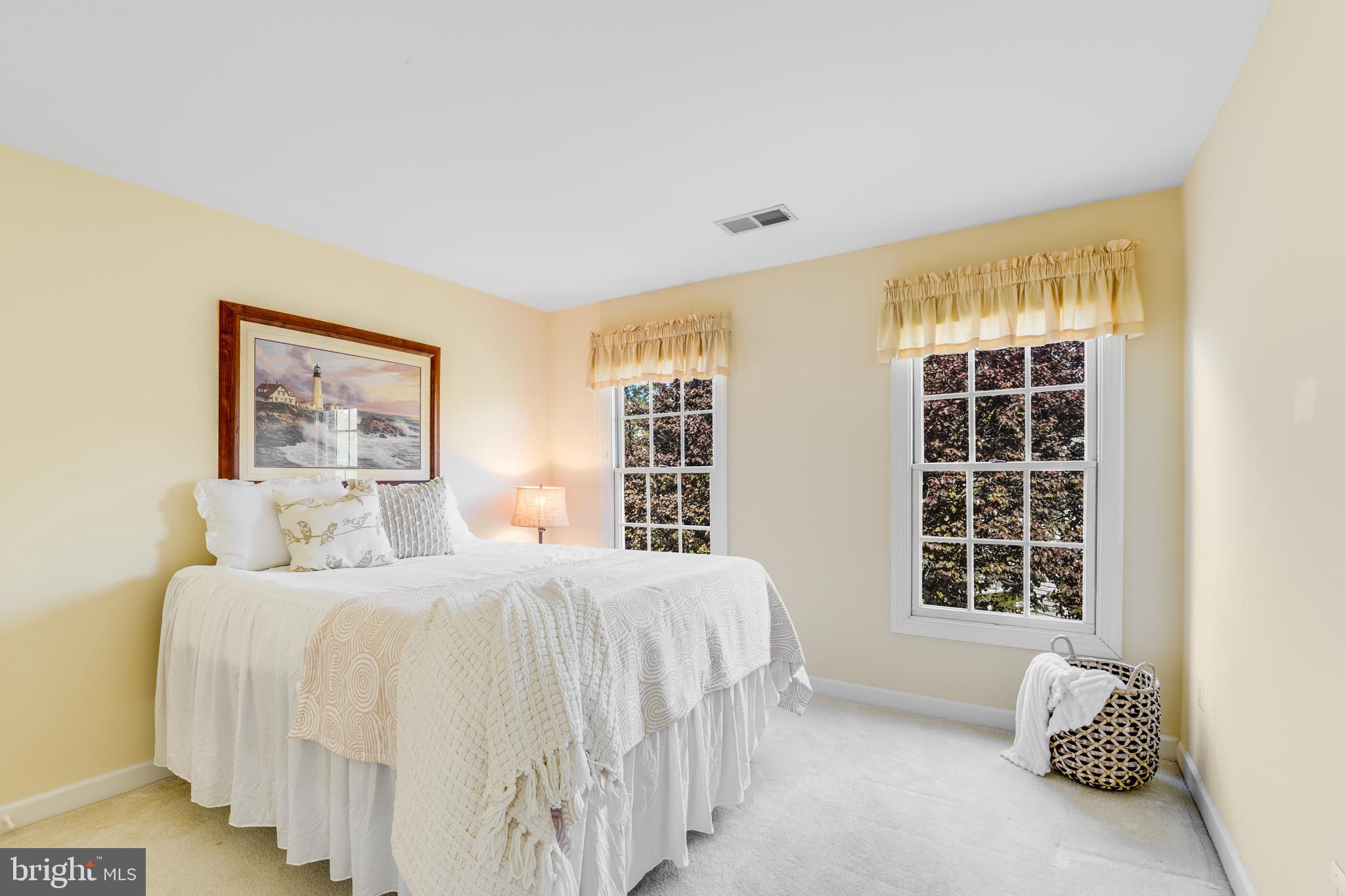 SOUTH RIVER COLONY - Residential