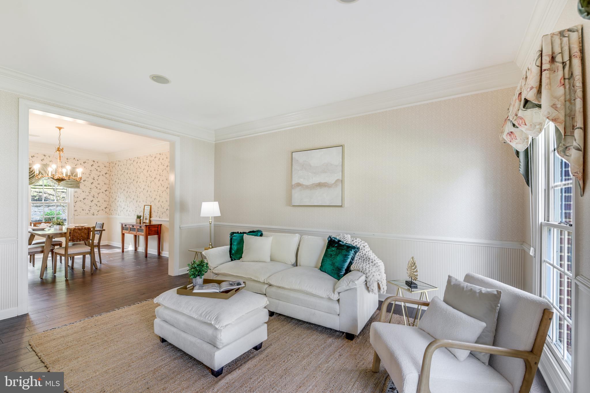 SOUTH RIVER COLONY - Residential