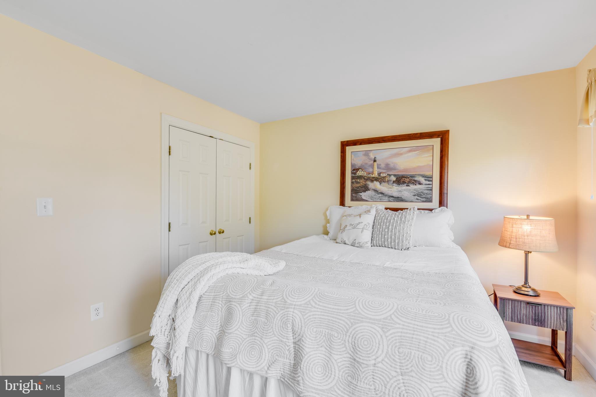 SOUTH RIVER COLONY - Residential