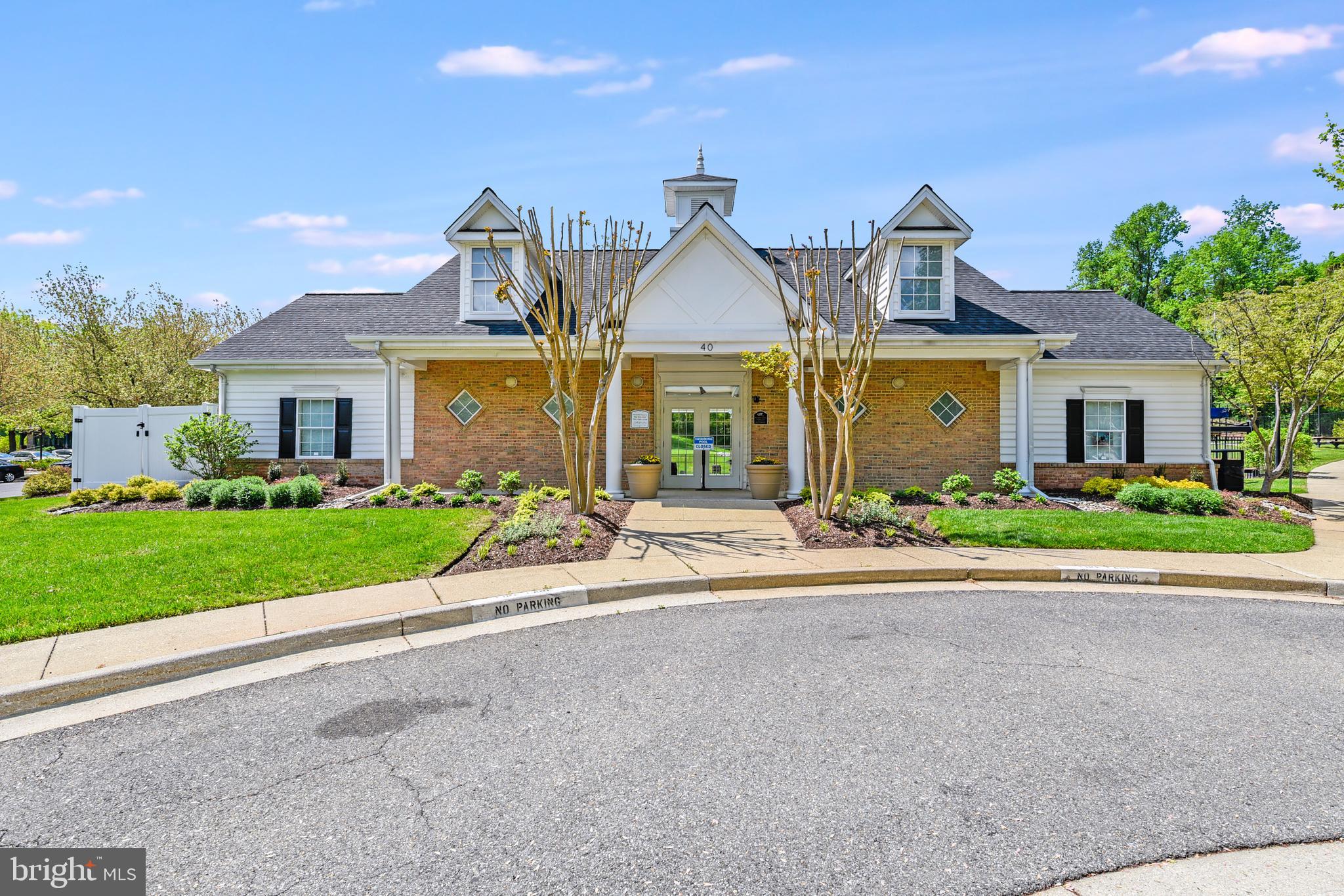 SOUTH RIVER COLONY - Residential