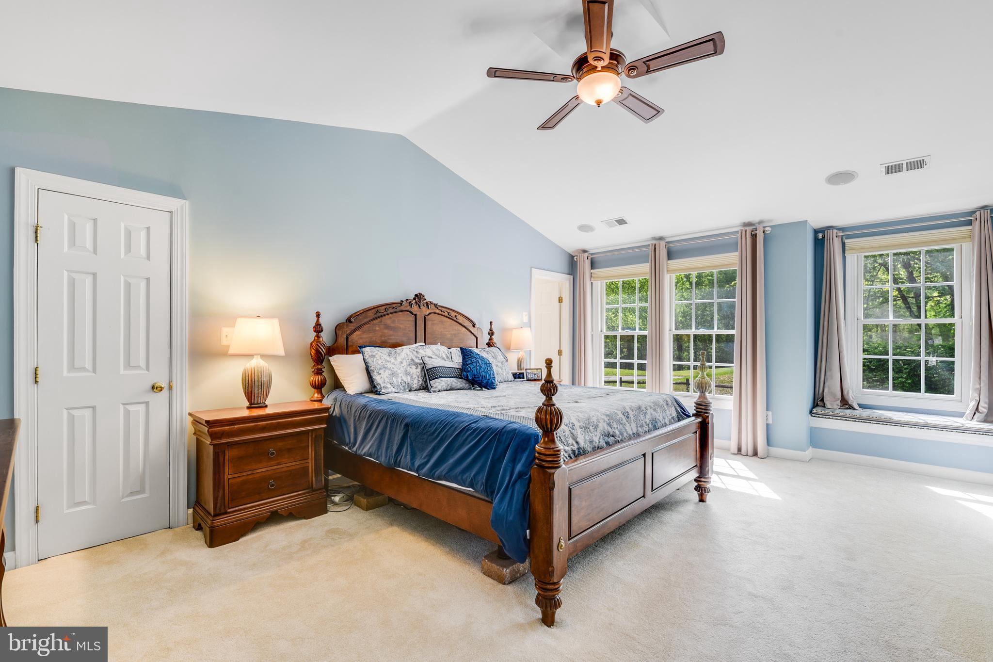 SOUTH RIVER COLONY - Residential