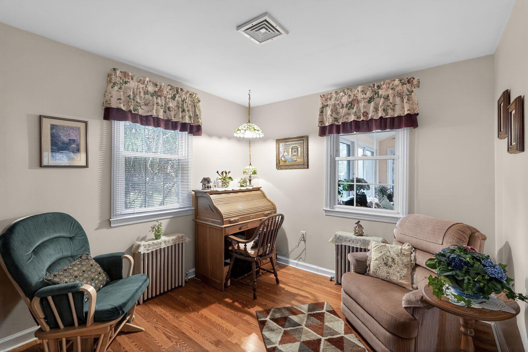 TREVOSE HGTS - Residential