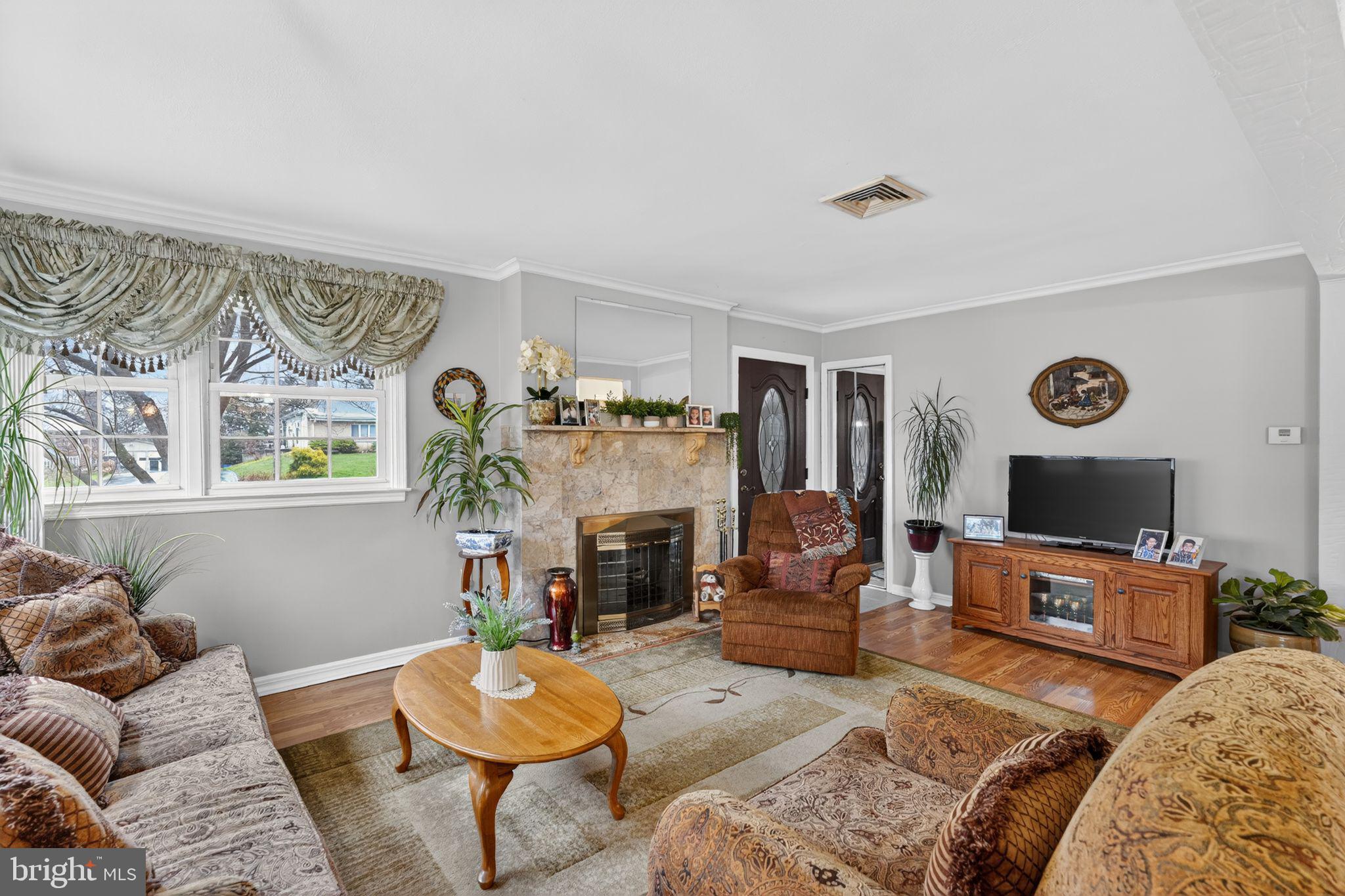 TREVOSE HGTS - Residential