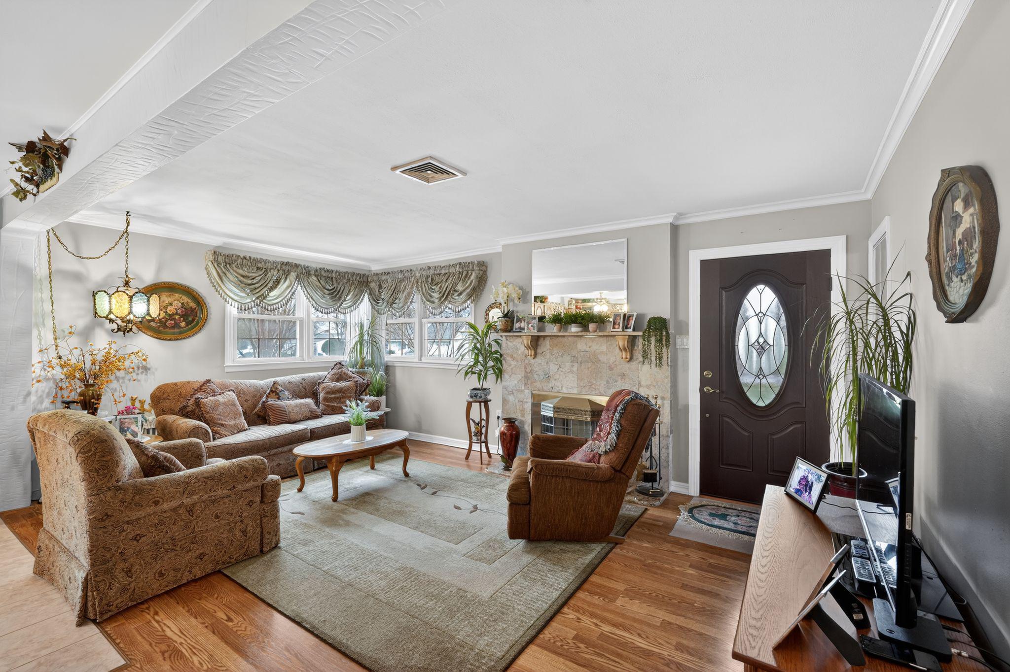 TREVOSE HGTS - Residential