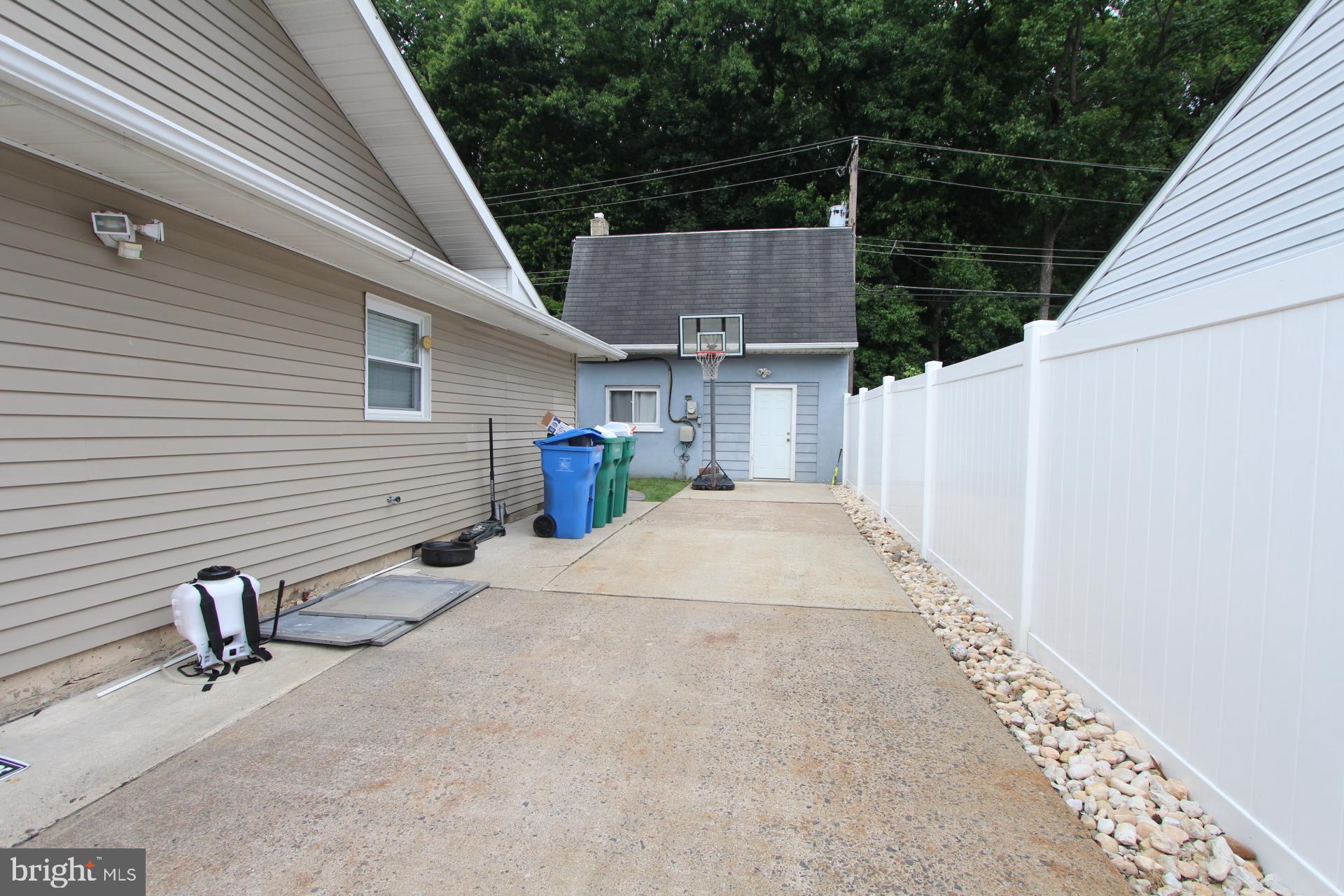 MARGO GDNS - Residential