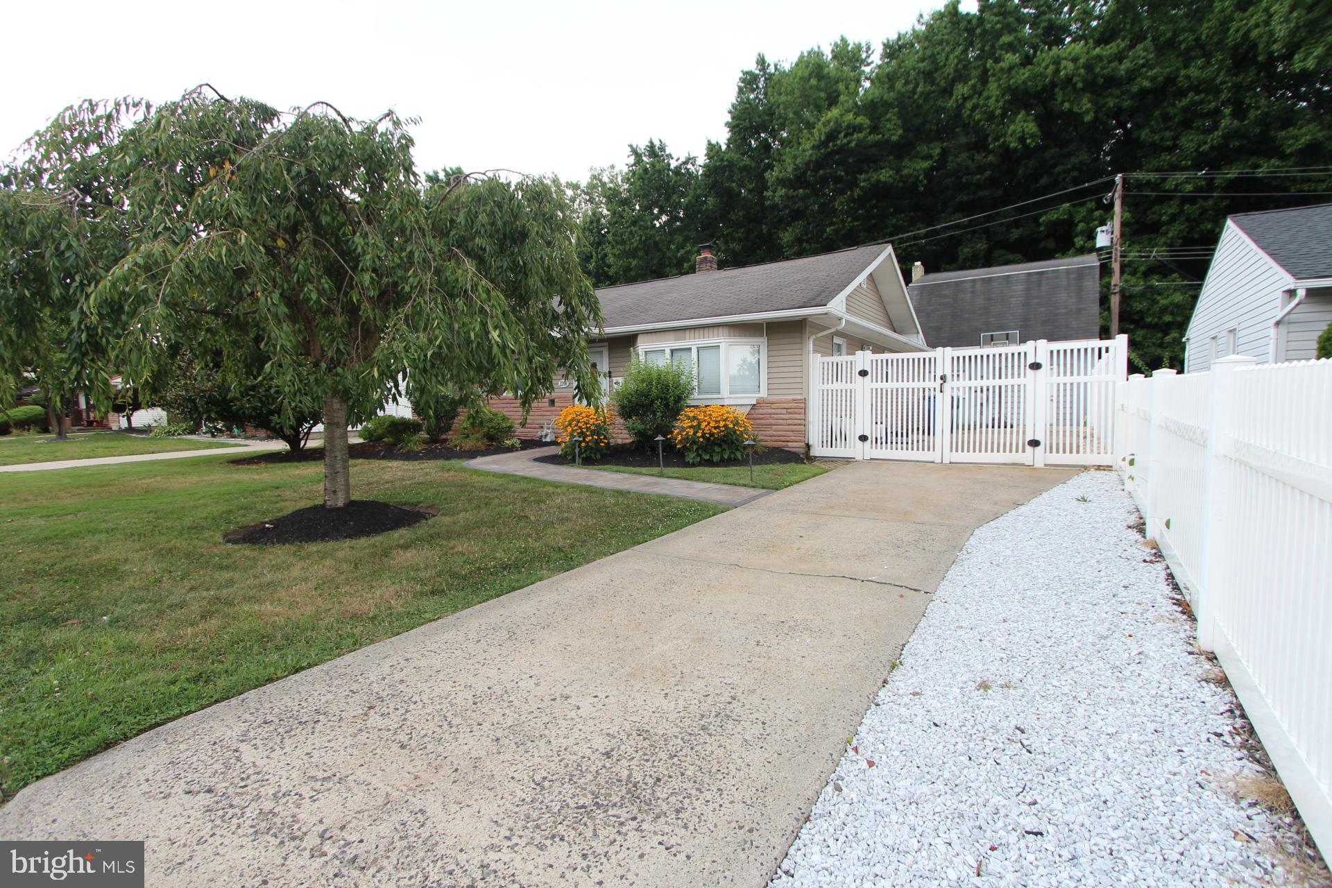 MARGO GDNS - Residential