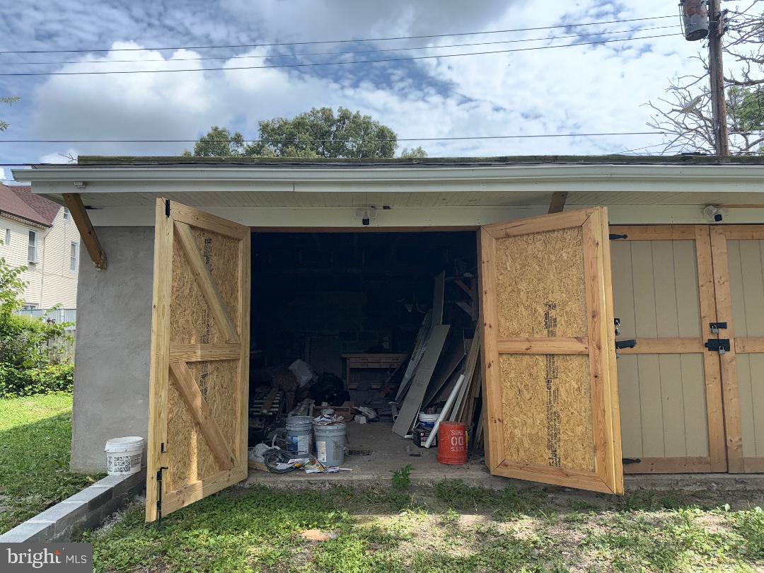 WAVERLY - Residential