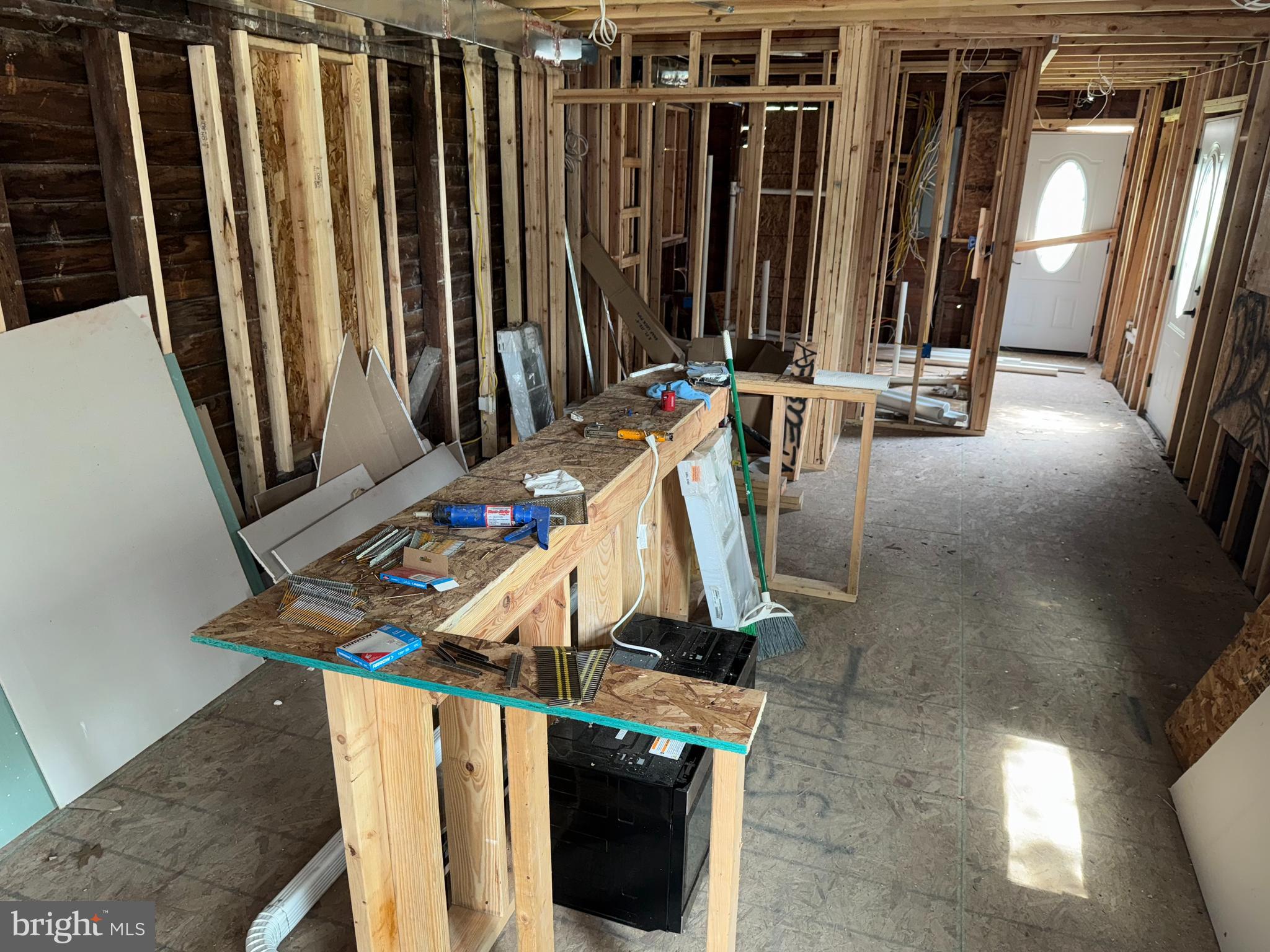 WAVERLY - Residential