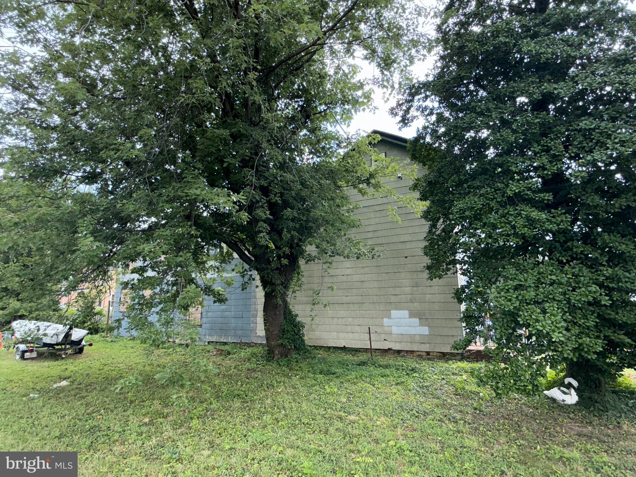 WAVERLY - Residential