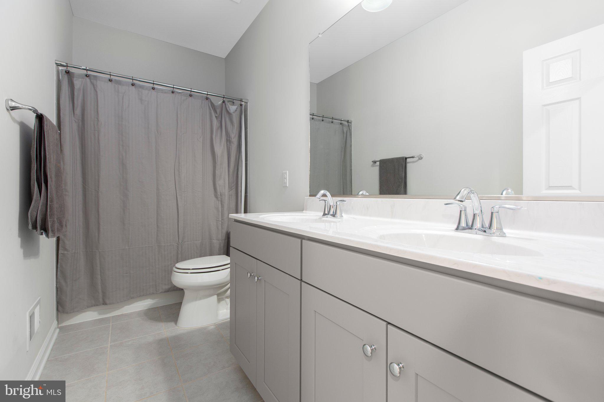 BRECKENRIDGE FARMS - Residential