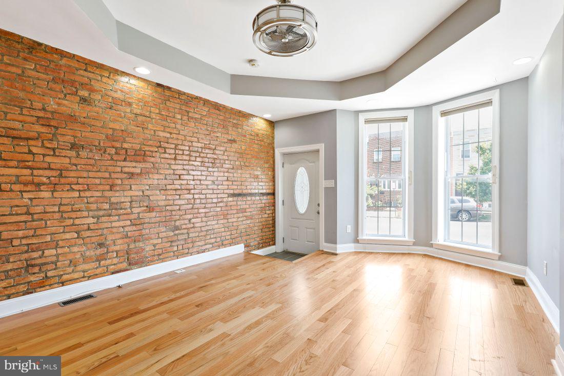 PATTERSON PARK - Residential