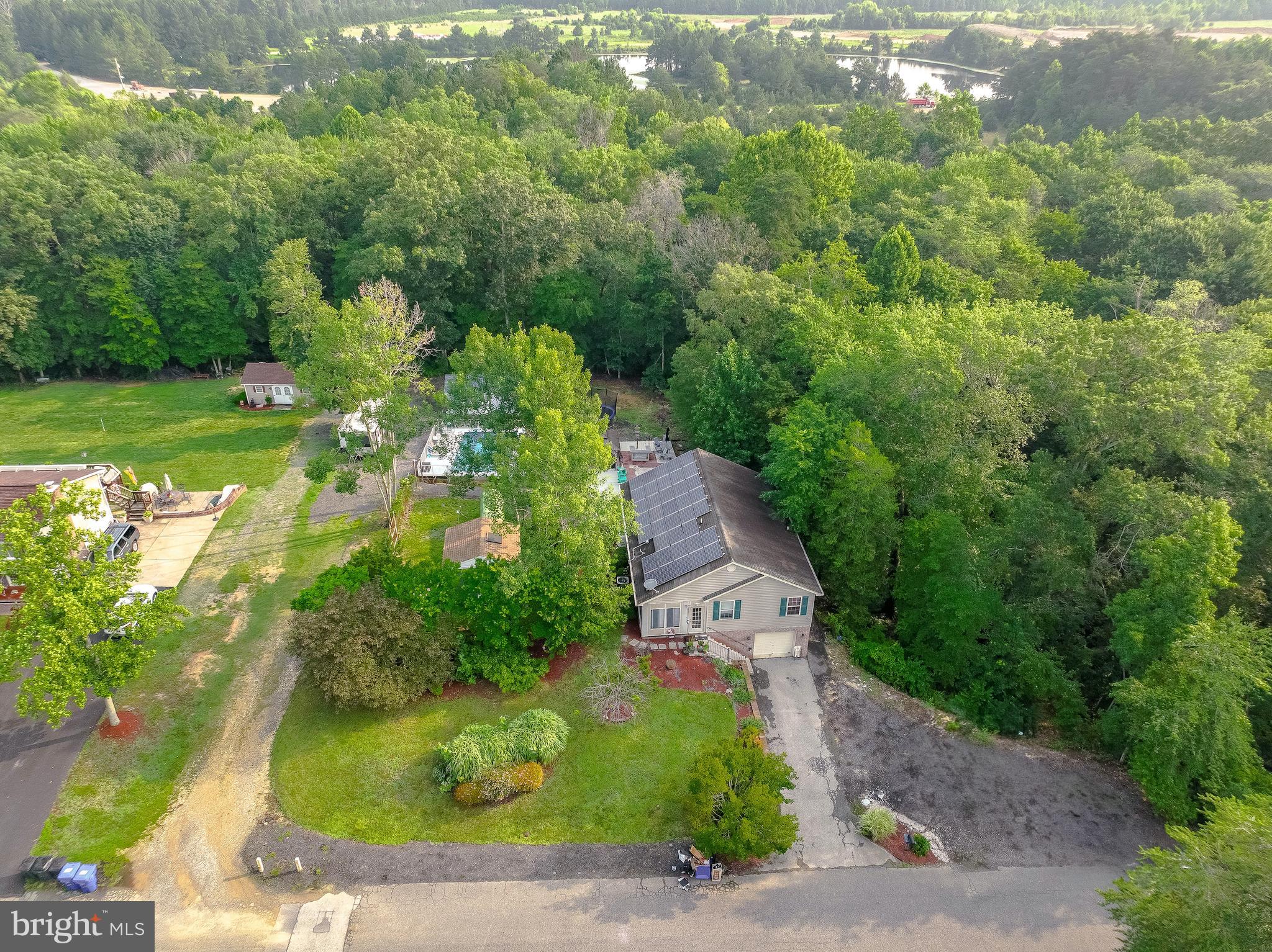 PINE HILL EST SUB - Residential