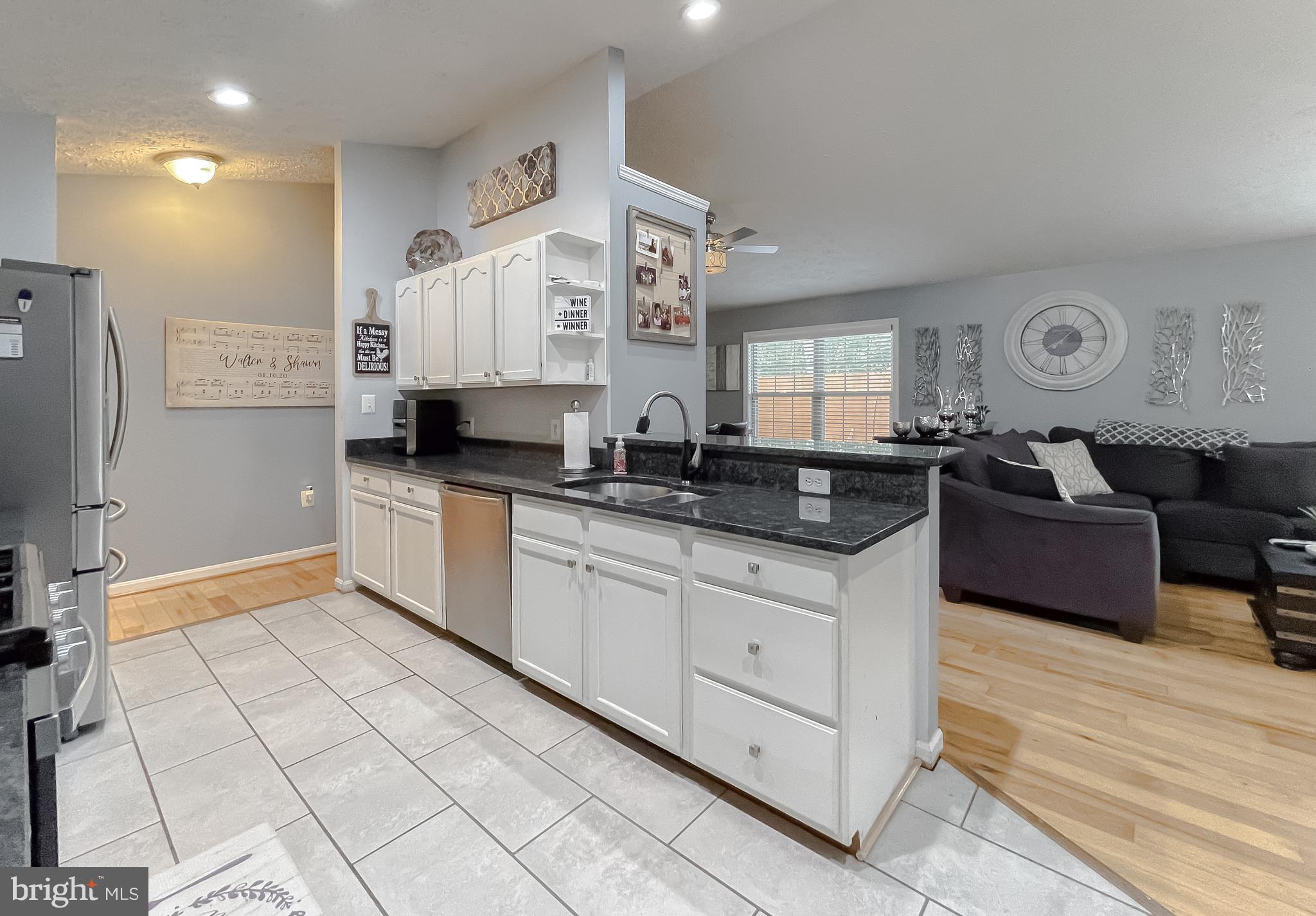 PINE HILL EST SUB - Residential