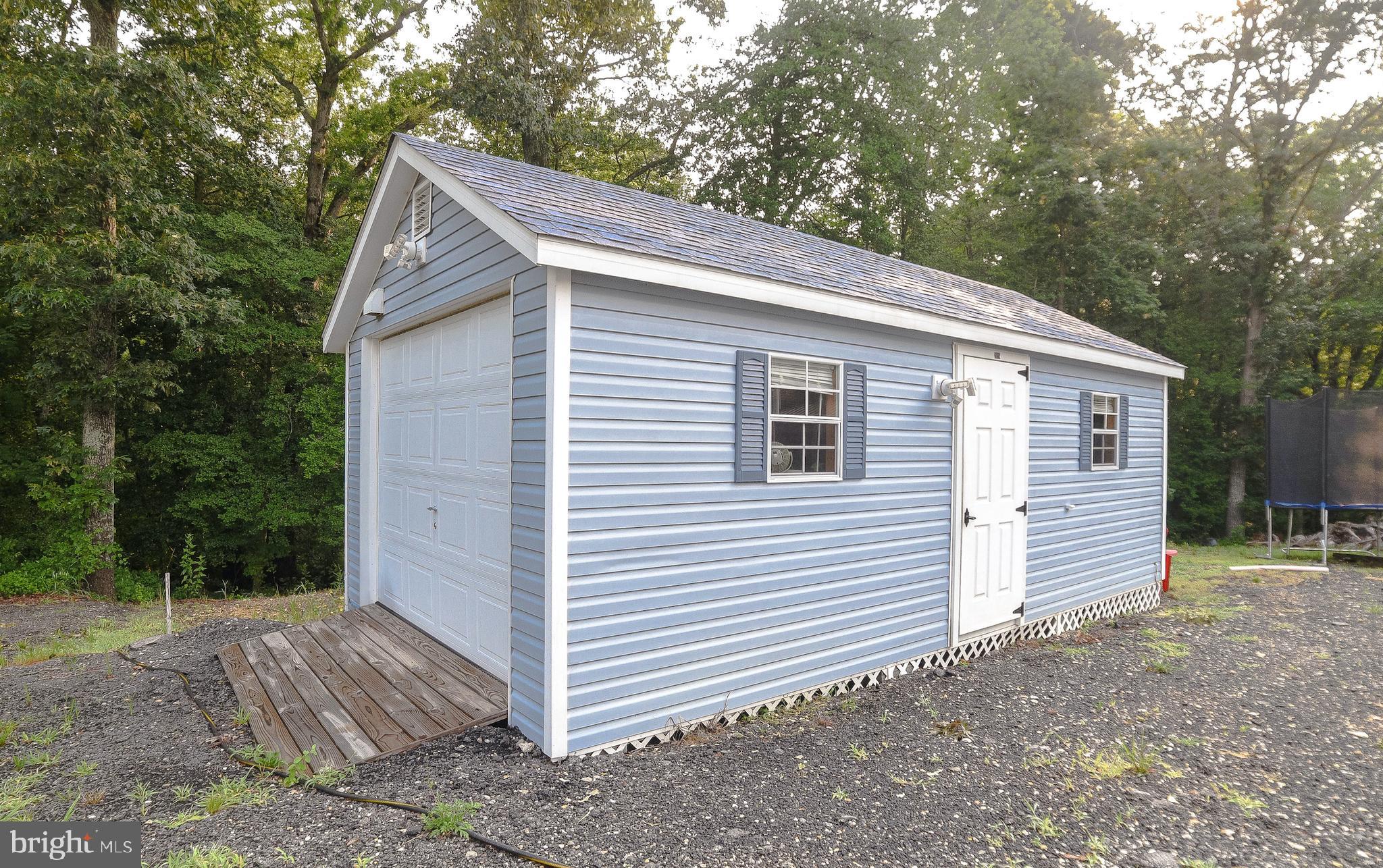 PINE HILL EST SUB - Residential