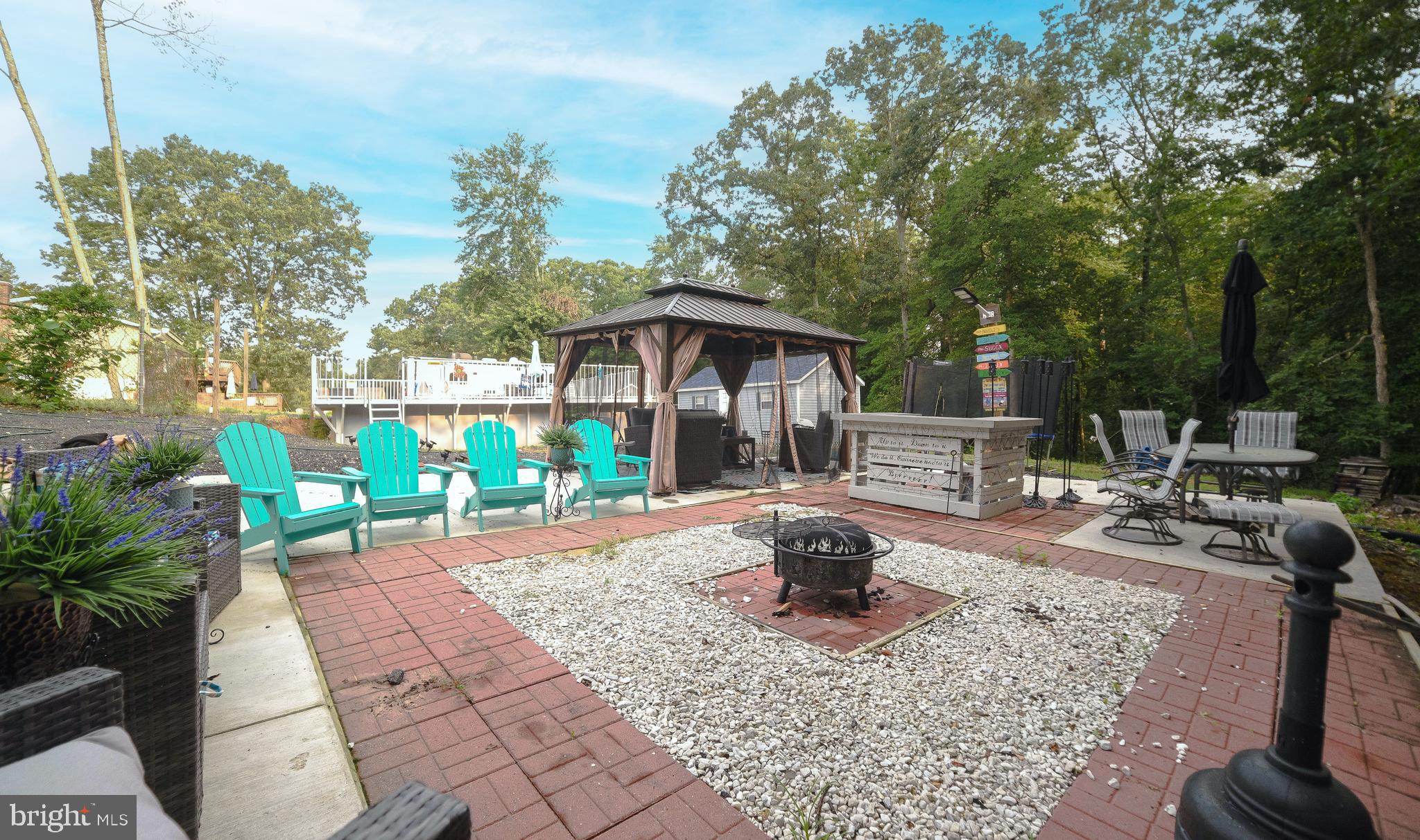 PINE HILL EST SUB - Residential