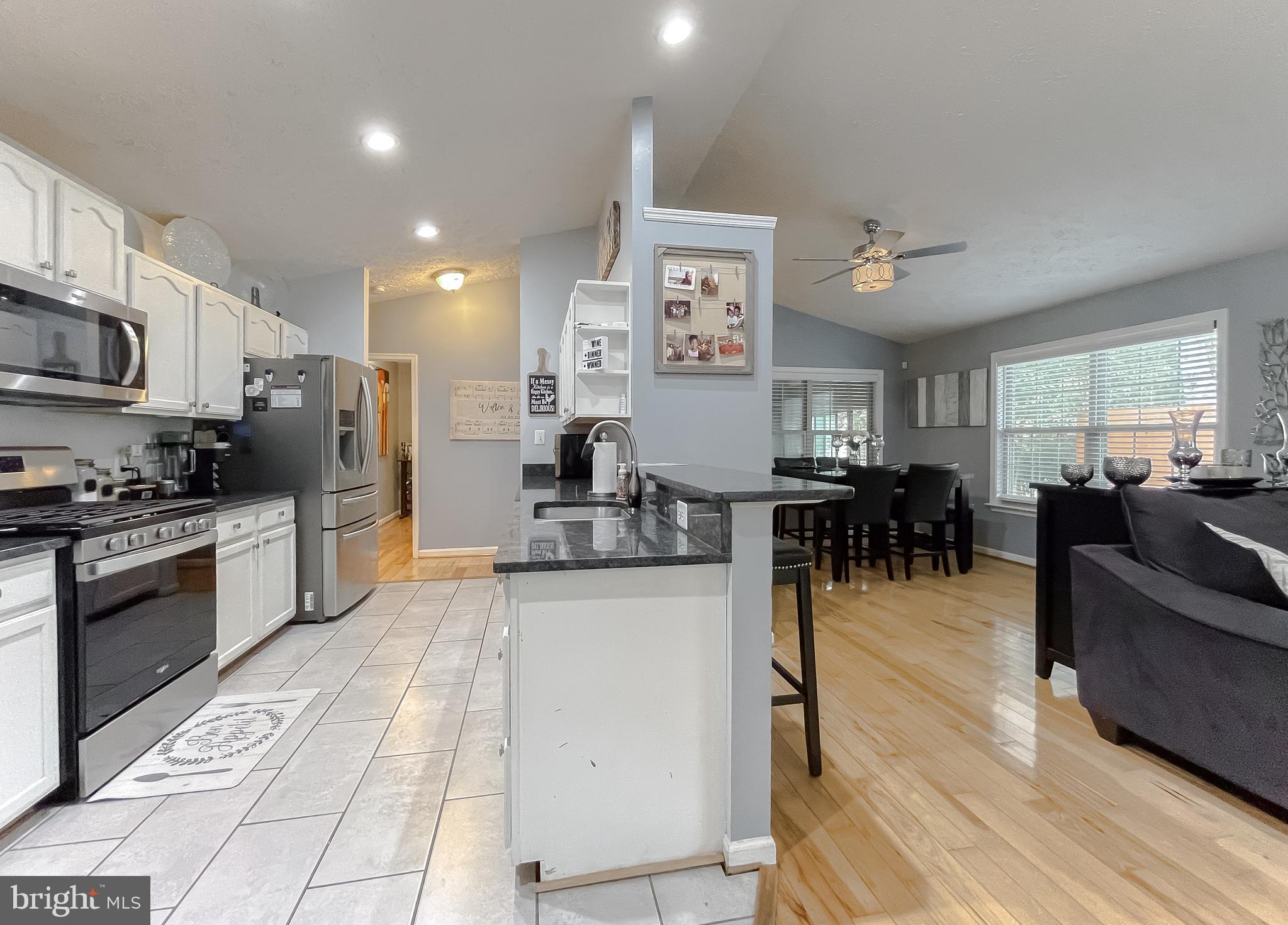 PINE HILL EST SUB - Residential