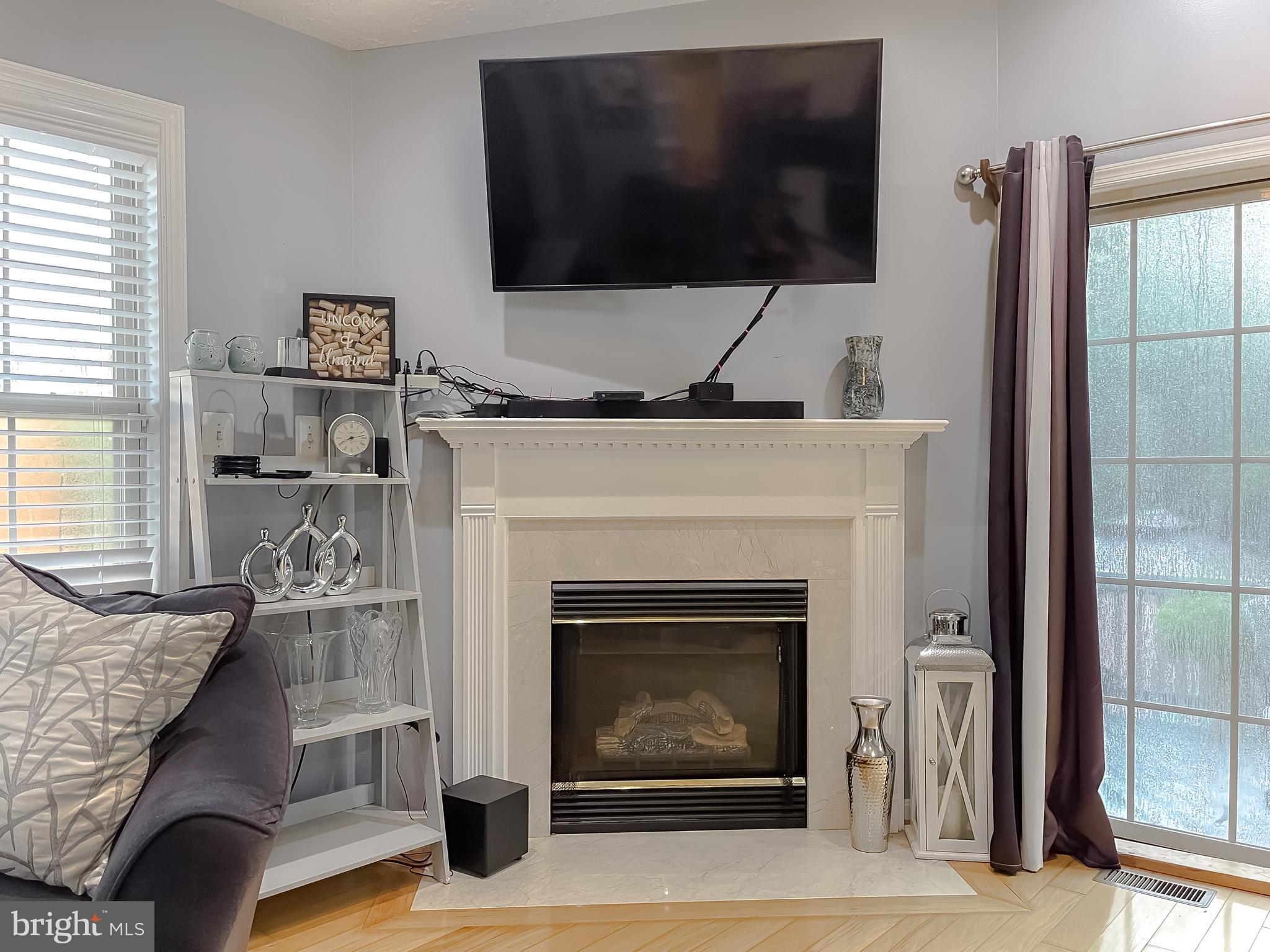 PINE HILL EST SUB - Residential