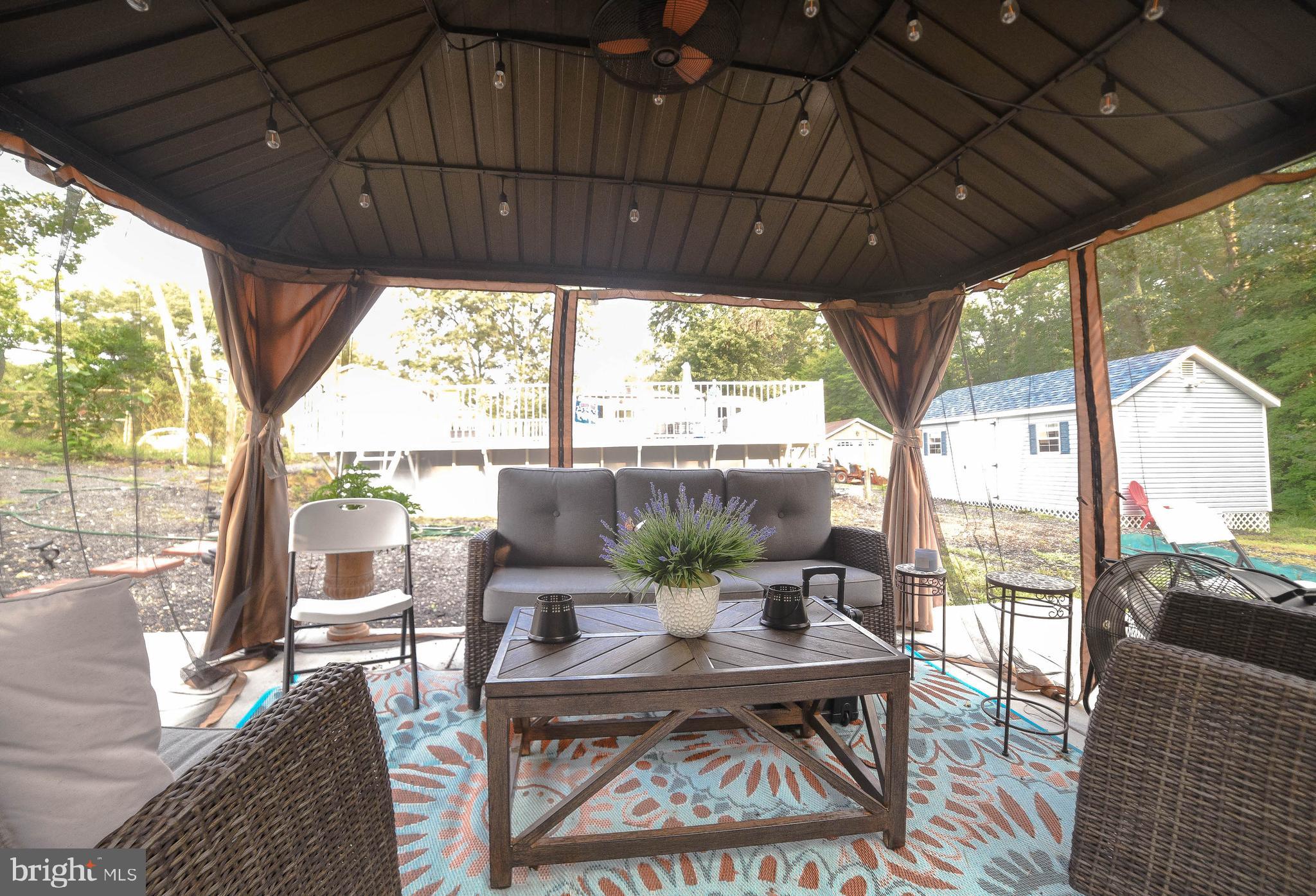 PINE HILL EST SUB - Residential