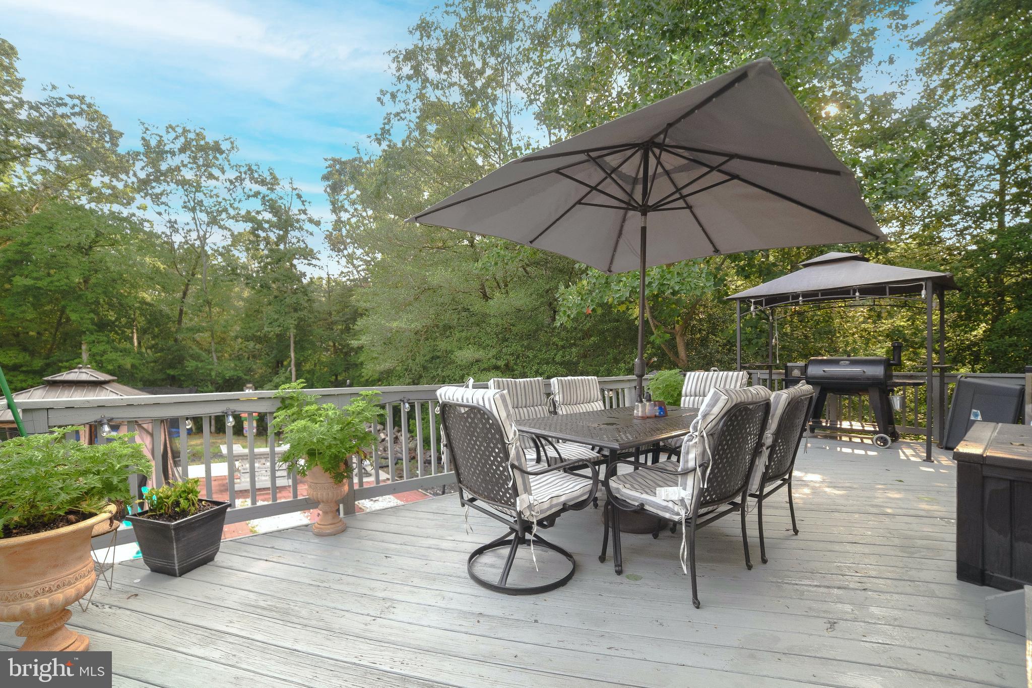 PINE HILL EST SUB - Residential