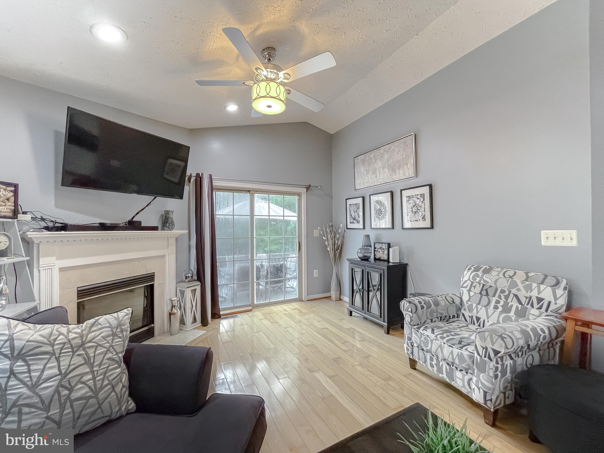 PINE HILL EST SUB - Residential