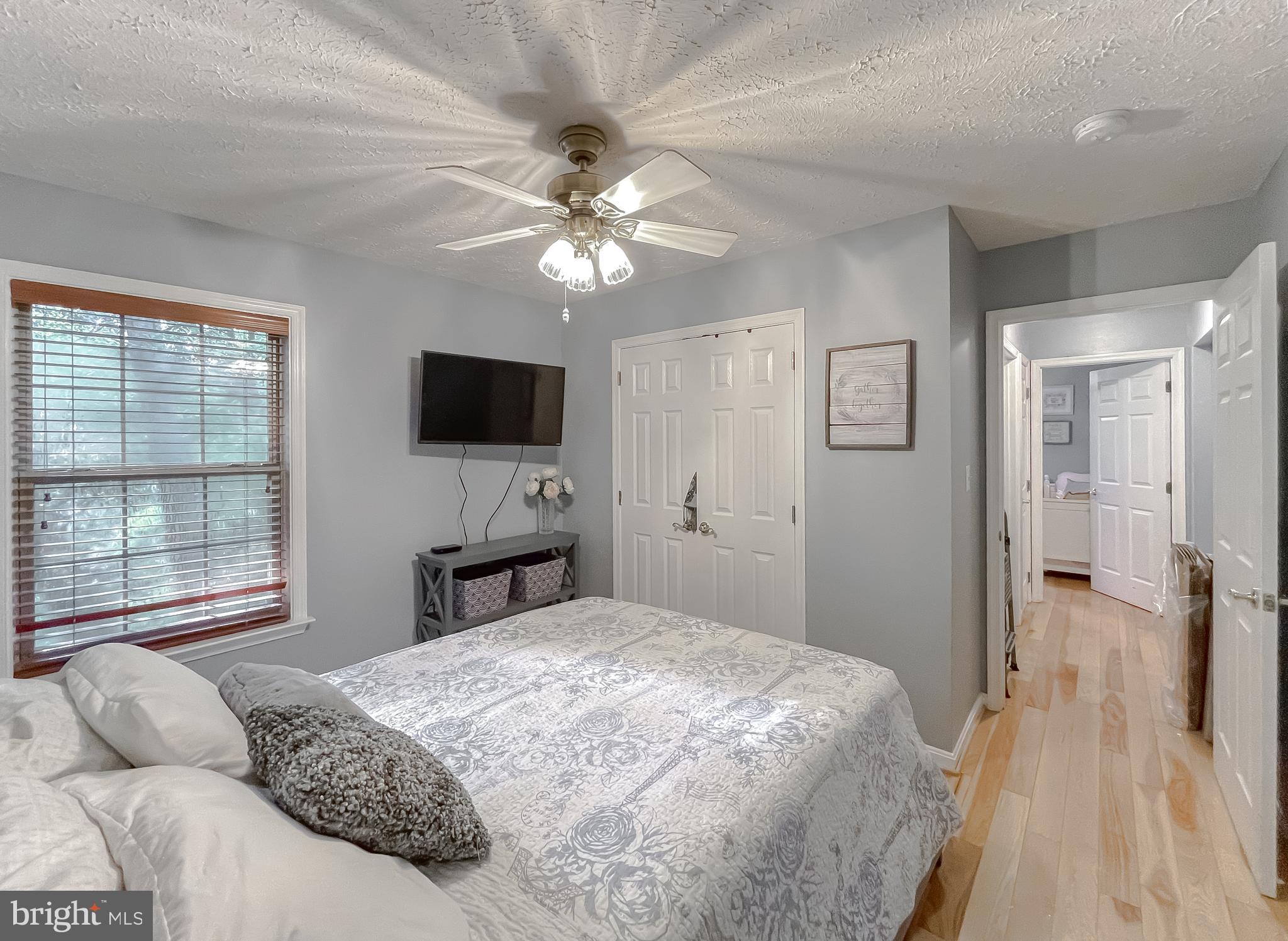 PINE HILL EST SUB - Residential