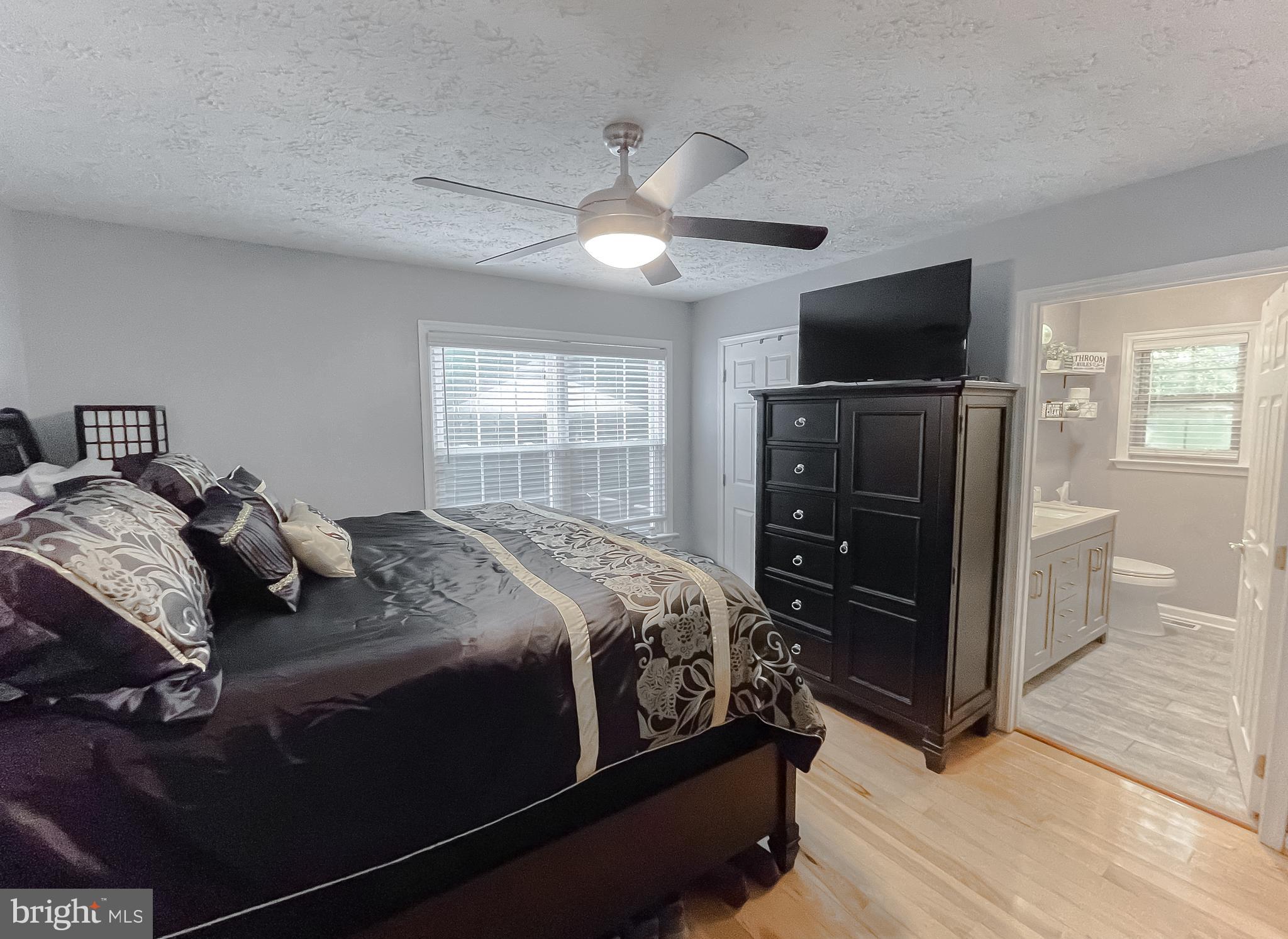 PINE HILL EST SUB - Residential