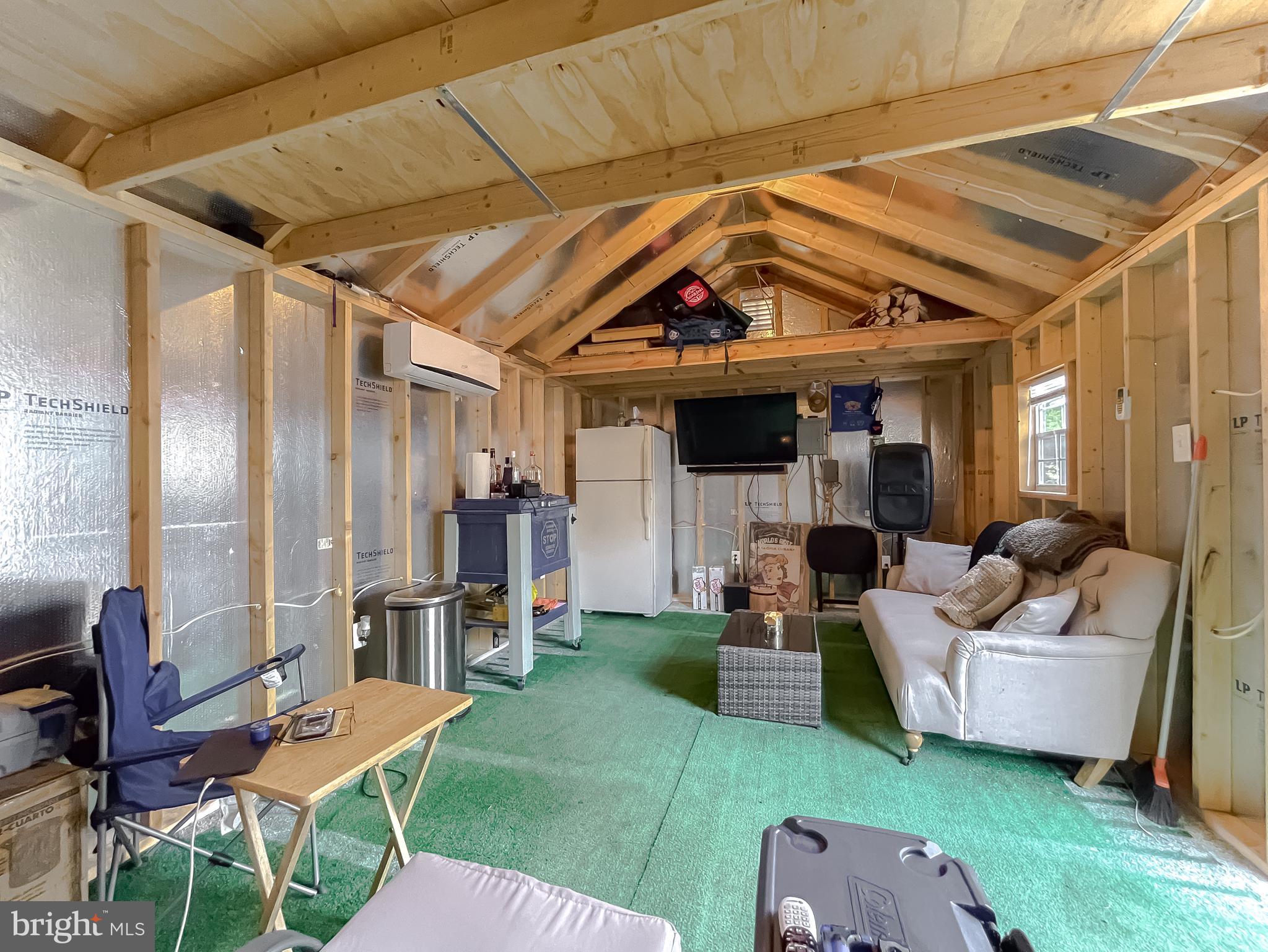 PINE HILL EST SUB - Residential