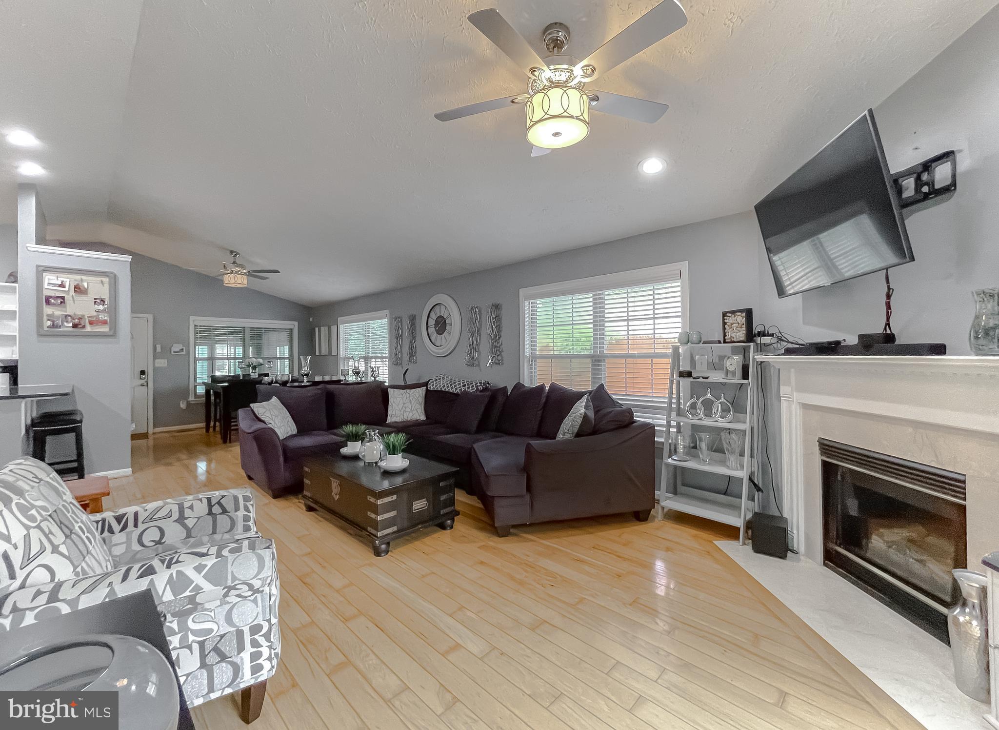 PINE HILL EST SUB - Residential