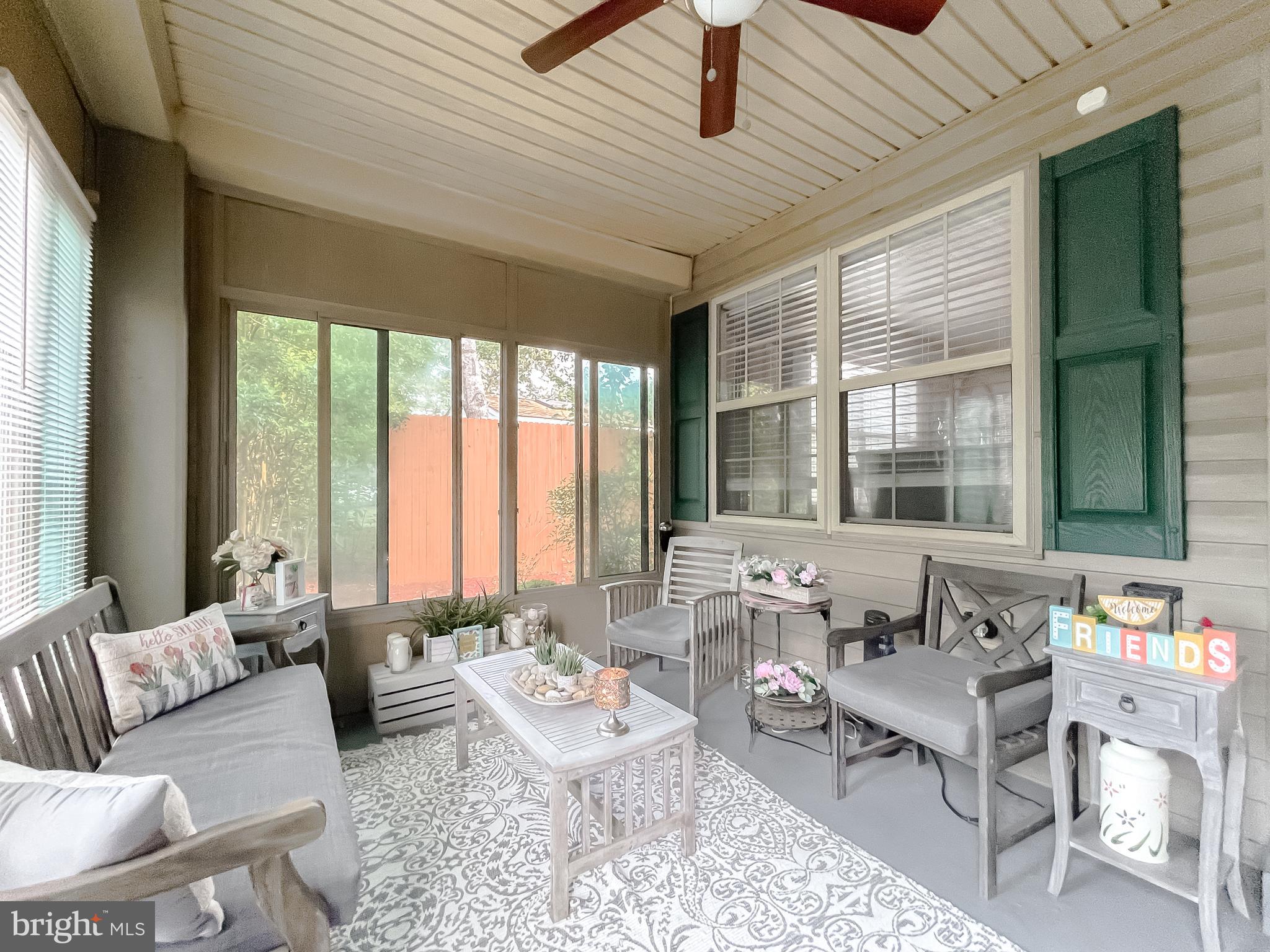 PINE HILL EST SUB - Residential