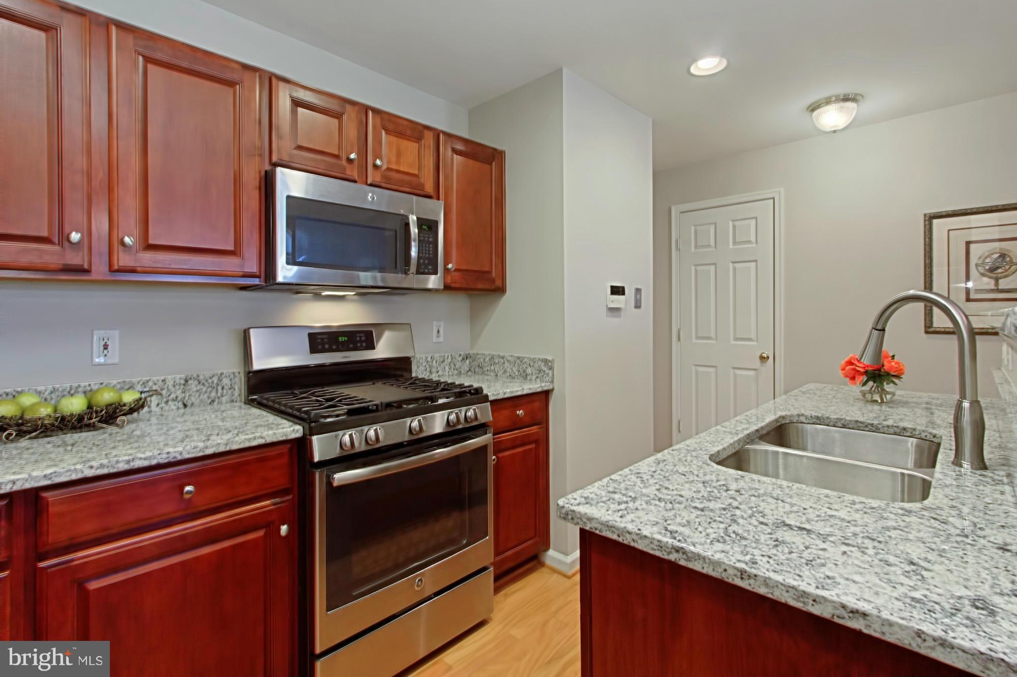 527 CAMERON STATION BOULEVARD