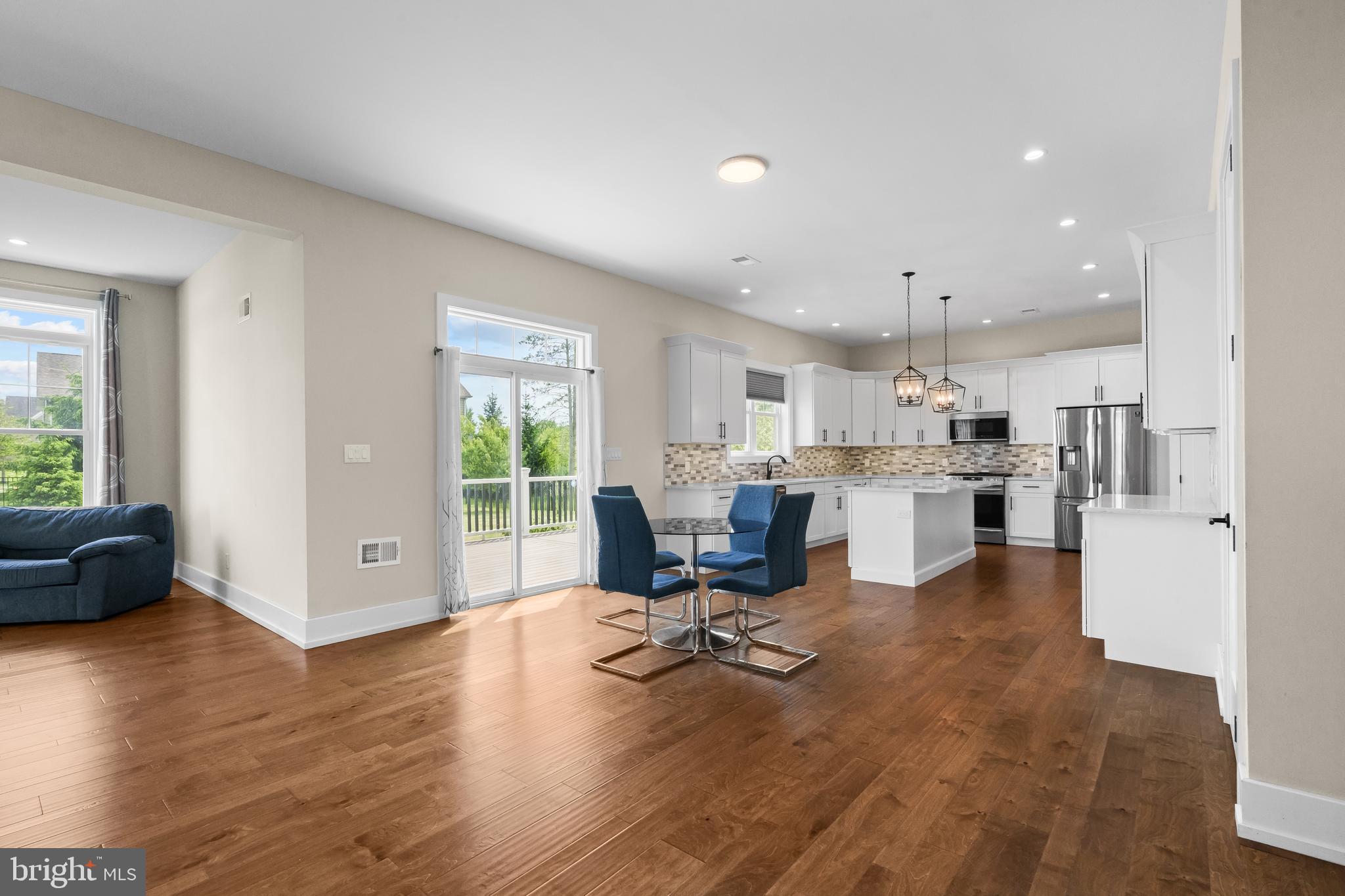 CREEKVIEW ESTATES - Residential