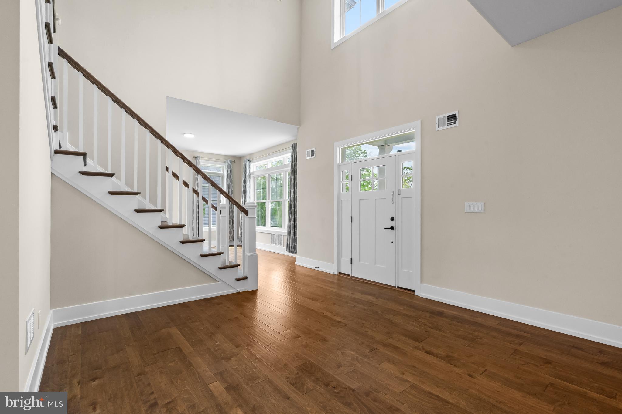 CREEKVIEW ESTATES - Residential