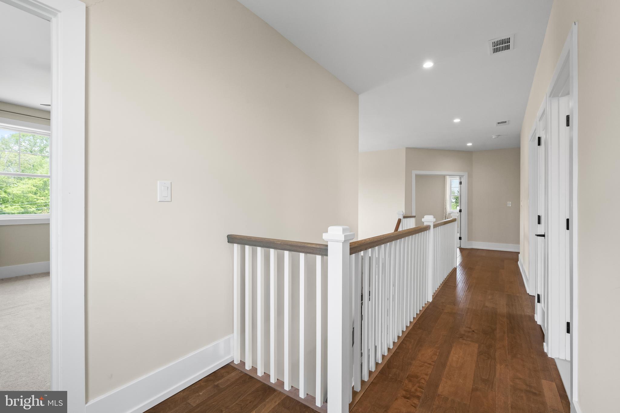CREEKVIEW ESTATES - Residential