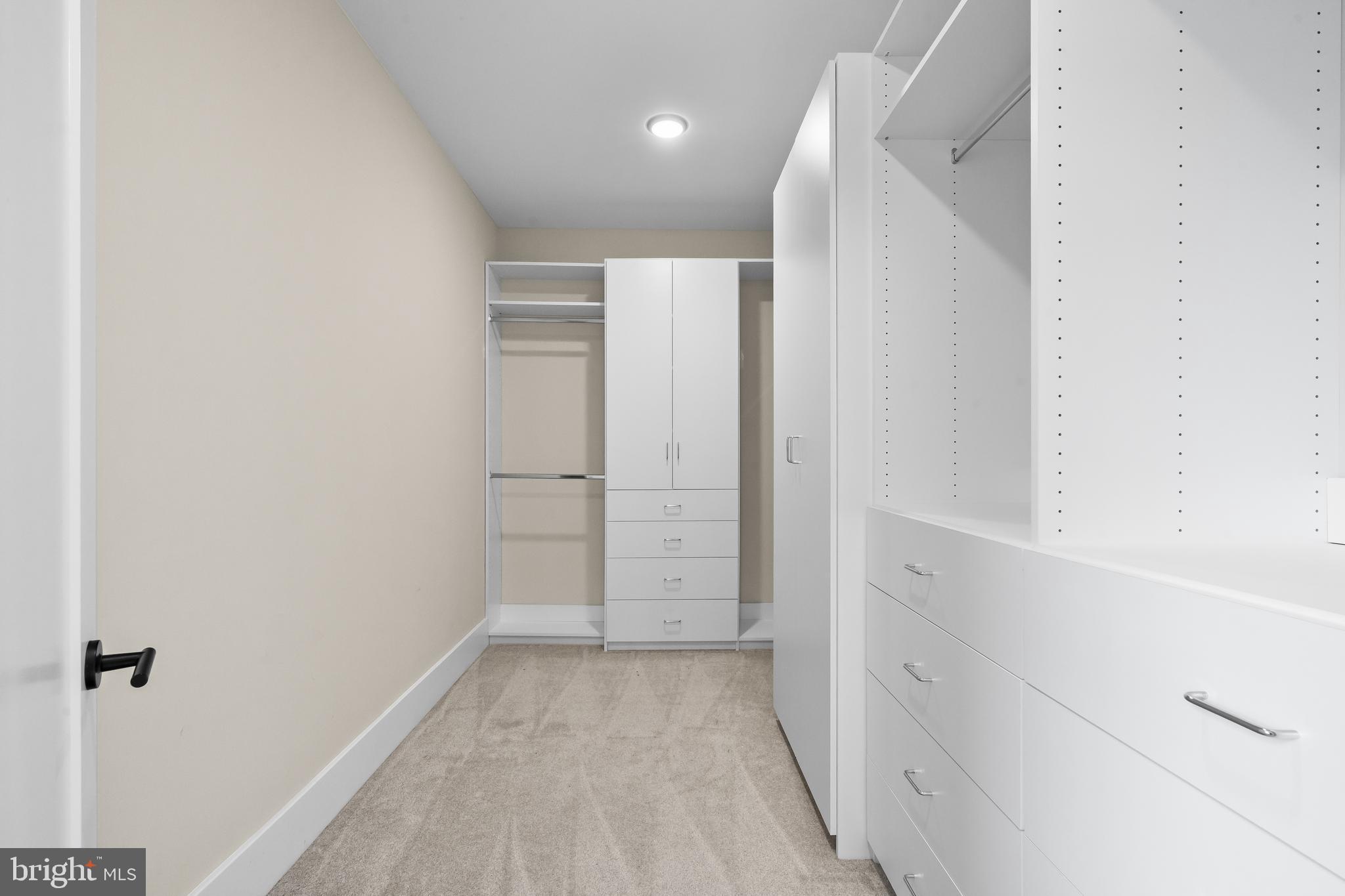 CREEKVIEW ESTATES - Residential
