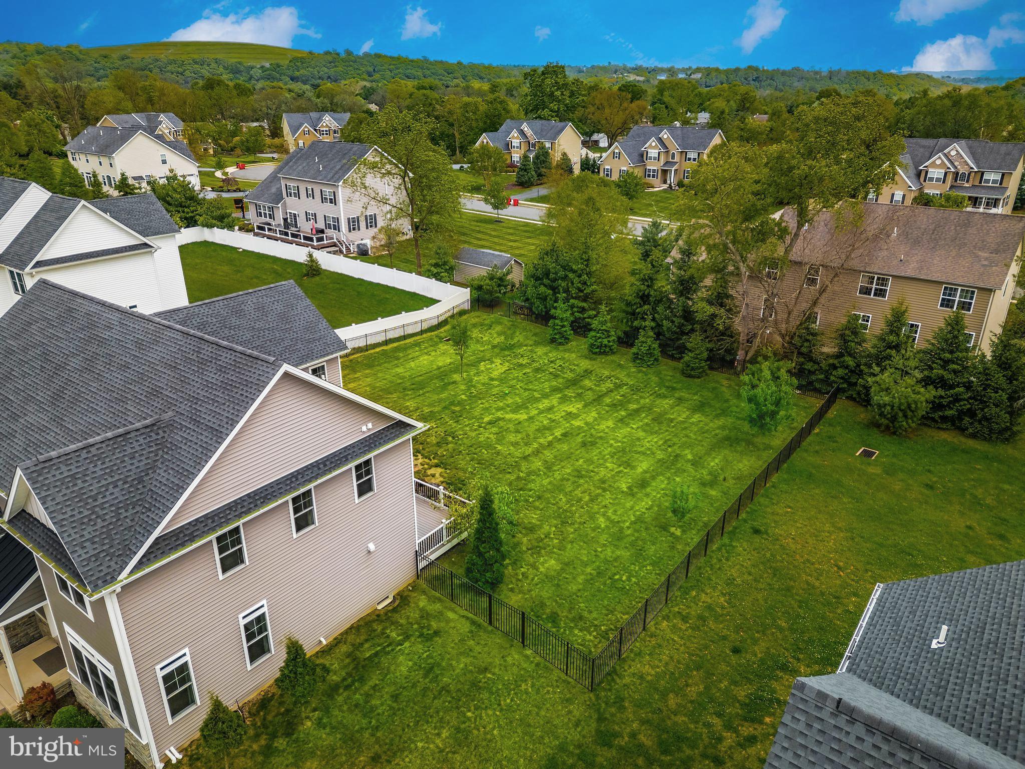 CREEKVIEW ESTATES - Residential