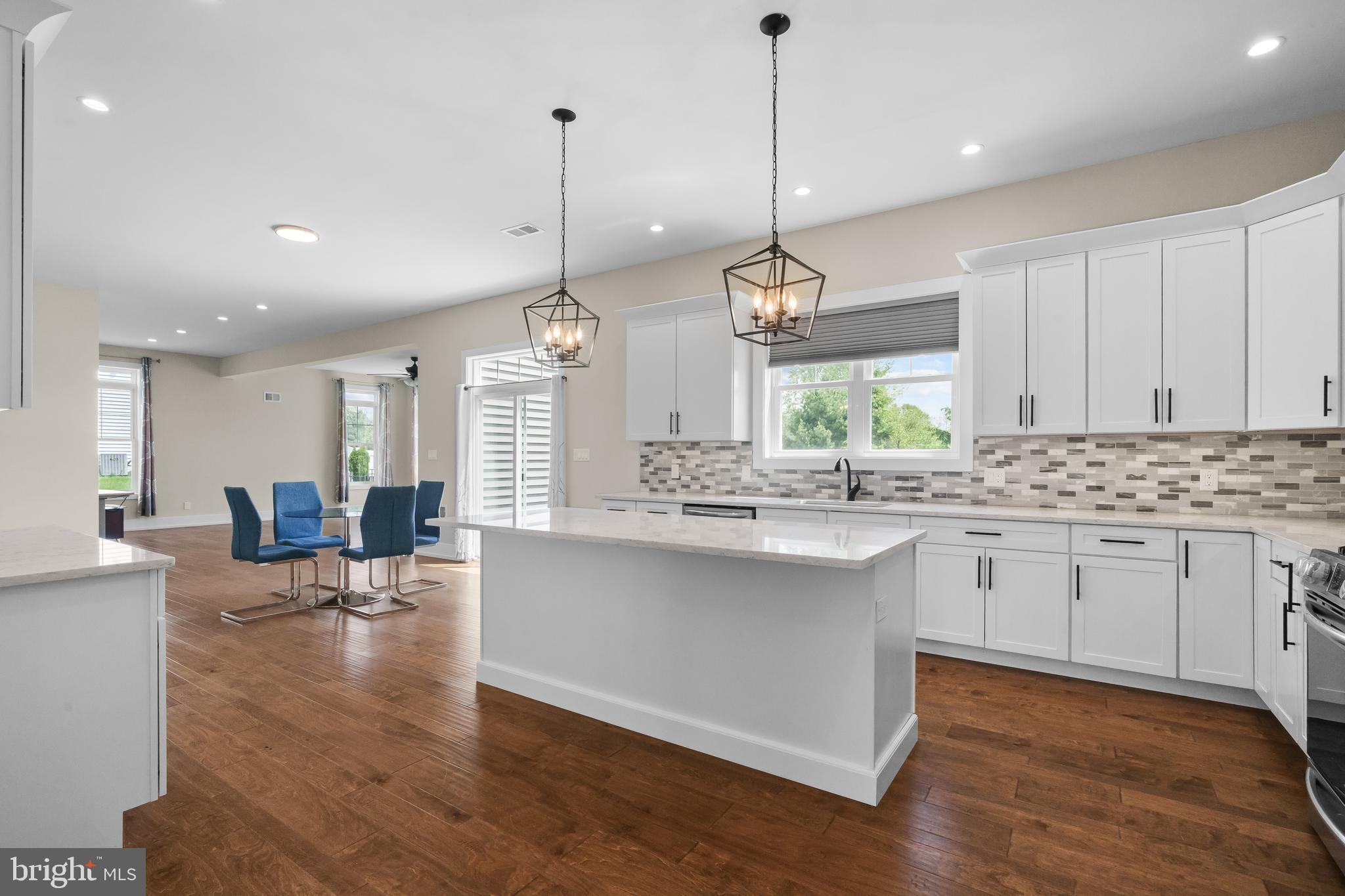 CREEKVIEW ESTATES - Residential
