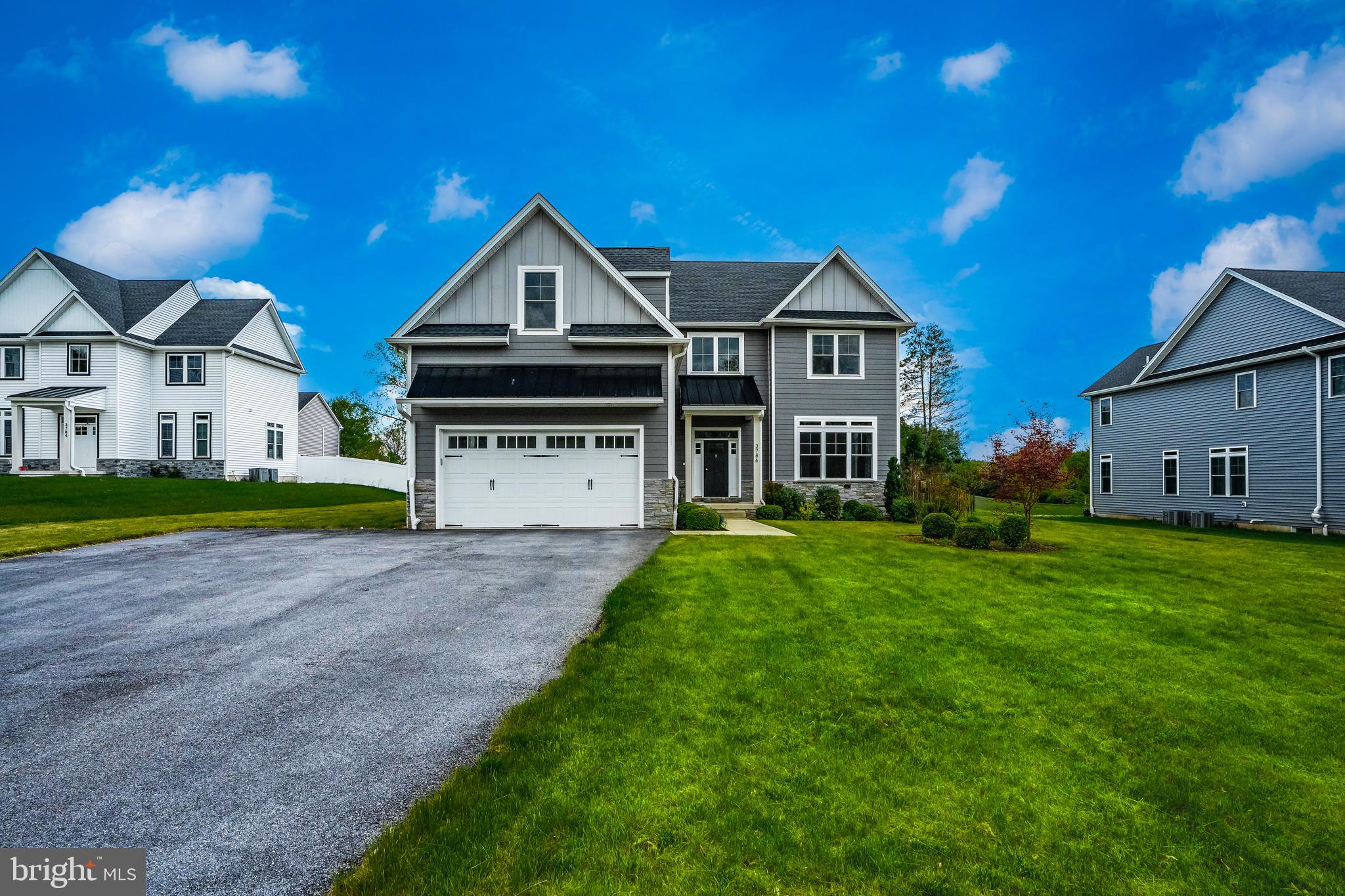 3786 DRAKE CIRCLE