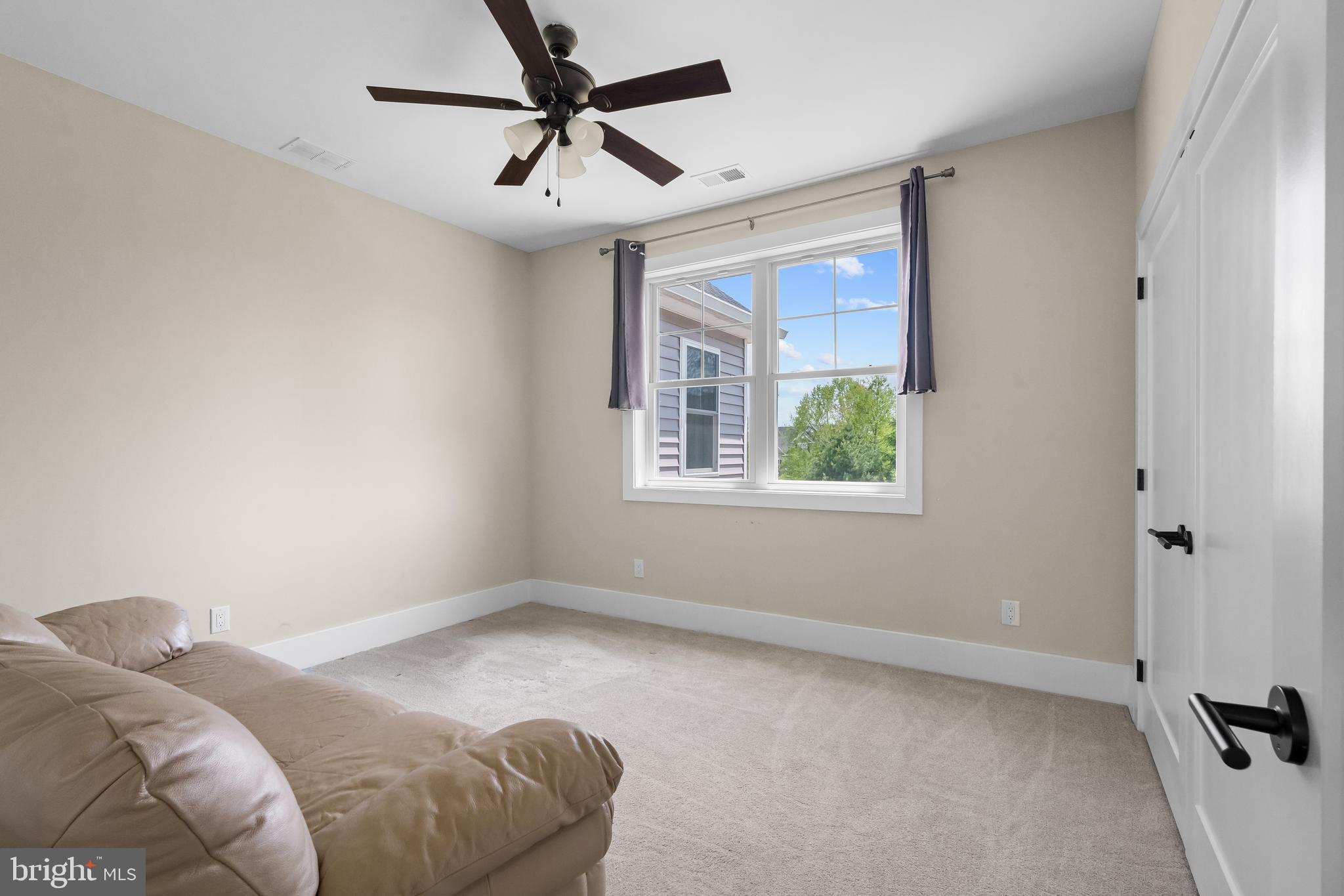 CREEKVIEW ESTATES - Residential