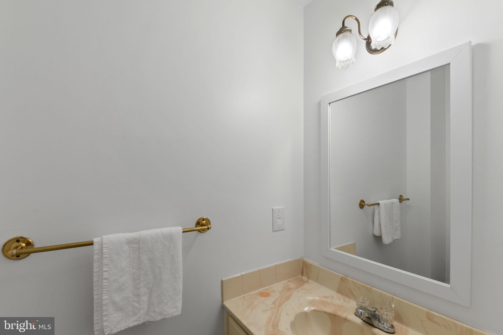 TOWNES OF WAKEFIELD - Residential