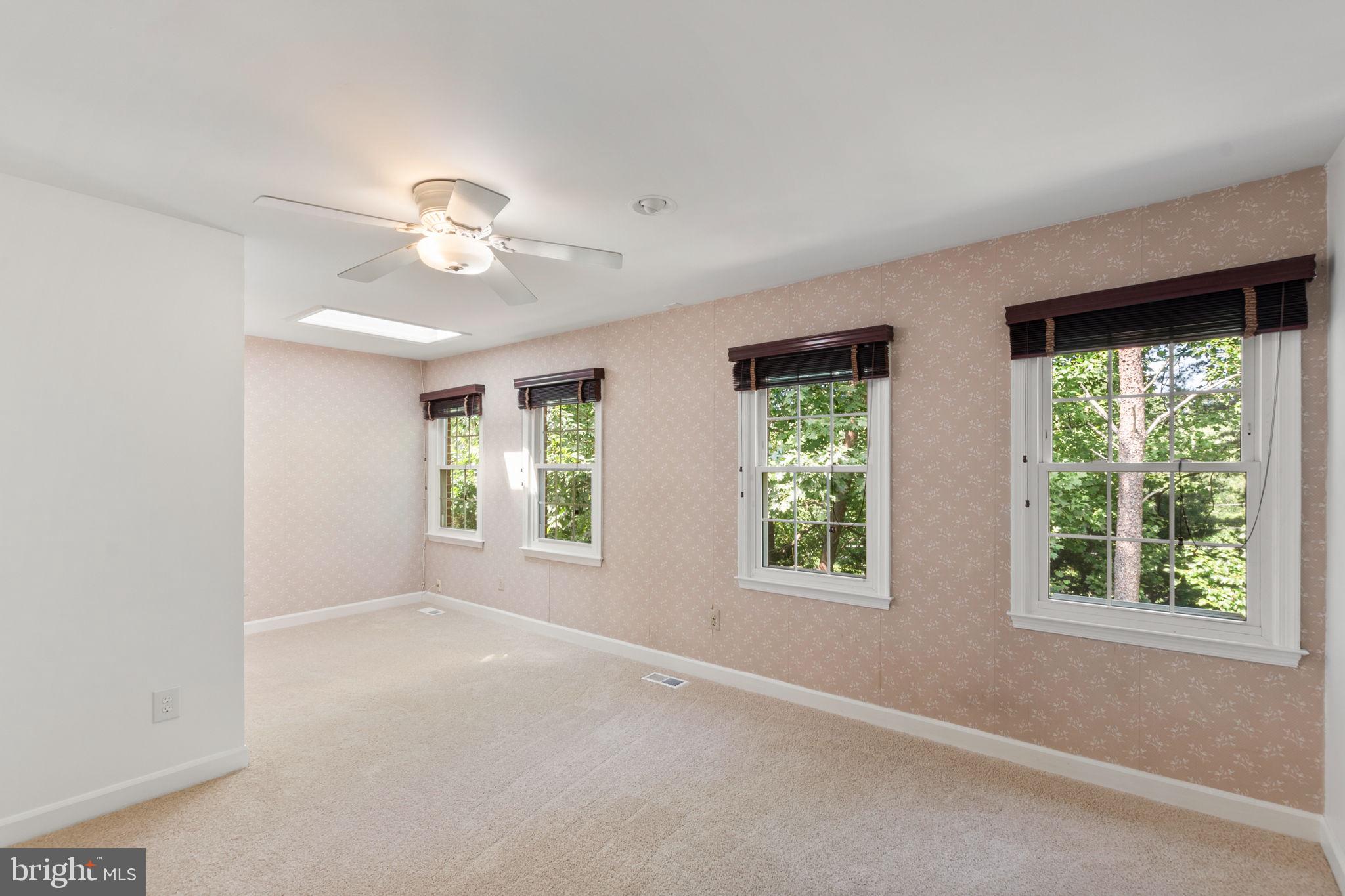 TOWNES OF WAKEFIELD - Residential