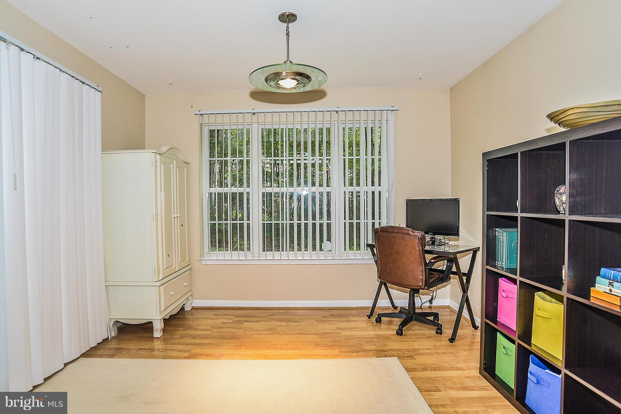 FAIRMONT - Residential