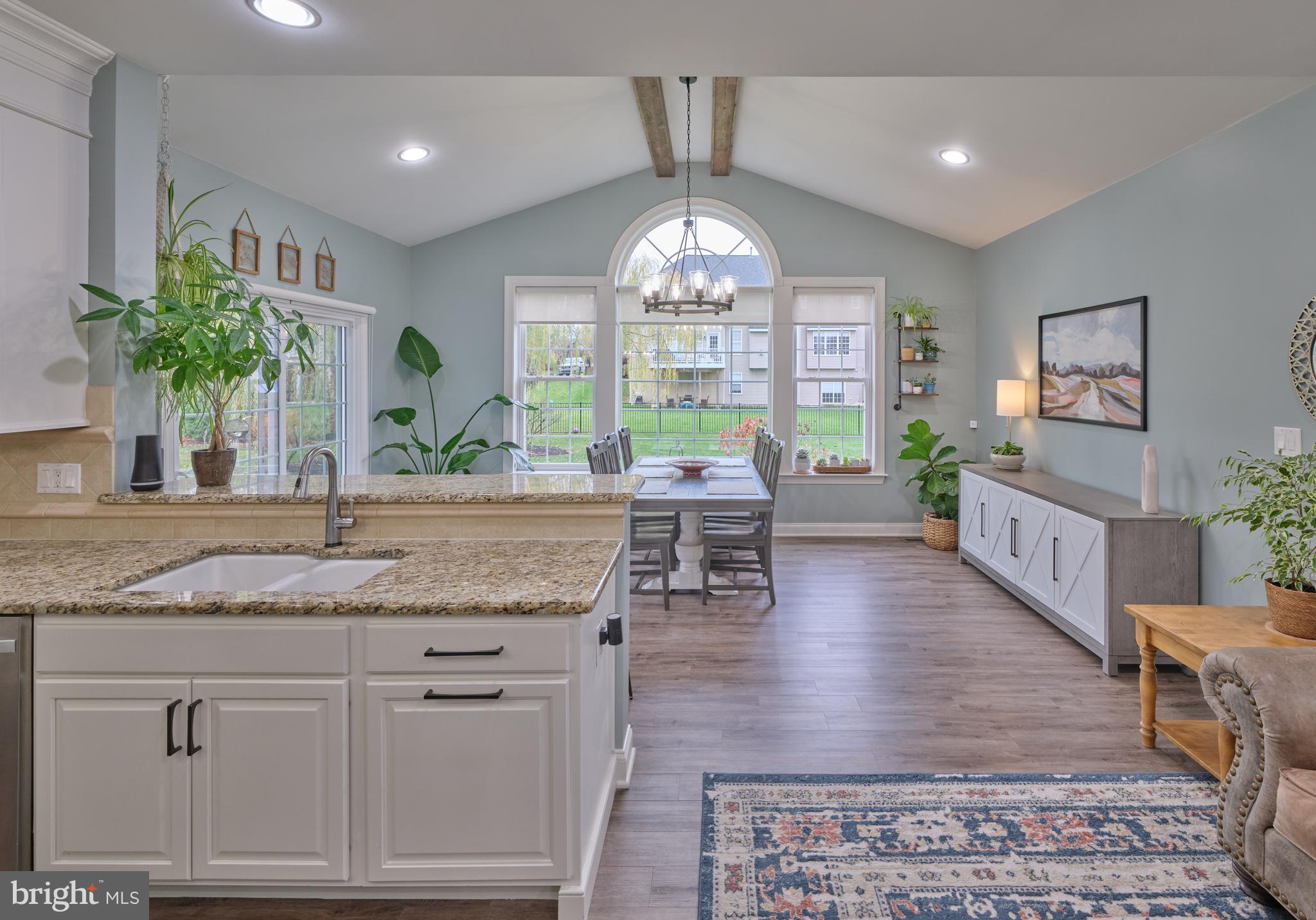 DEVONSHIRE ESTATES - Residential