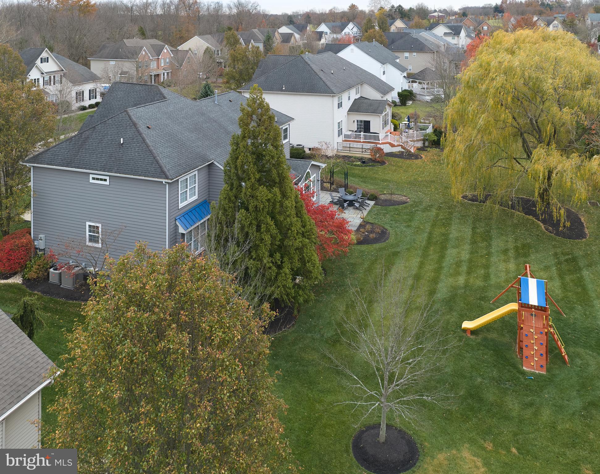 DEVONSHIRE ESTATES - Residential