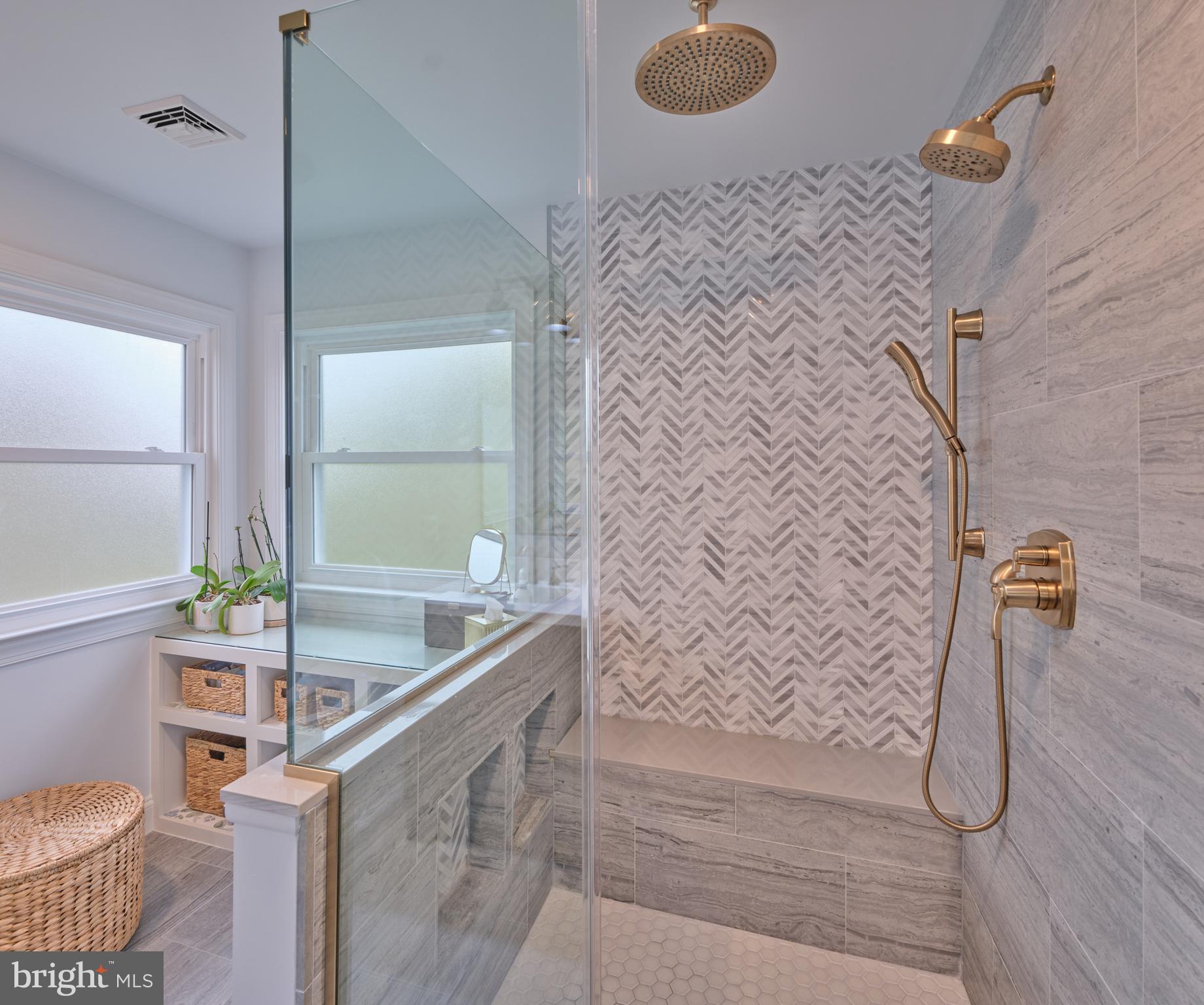 DEVONSHIRE ESTATES - Residential