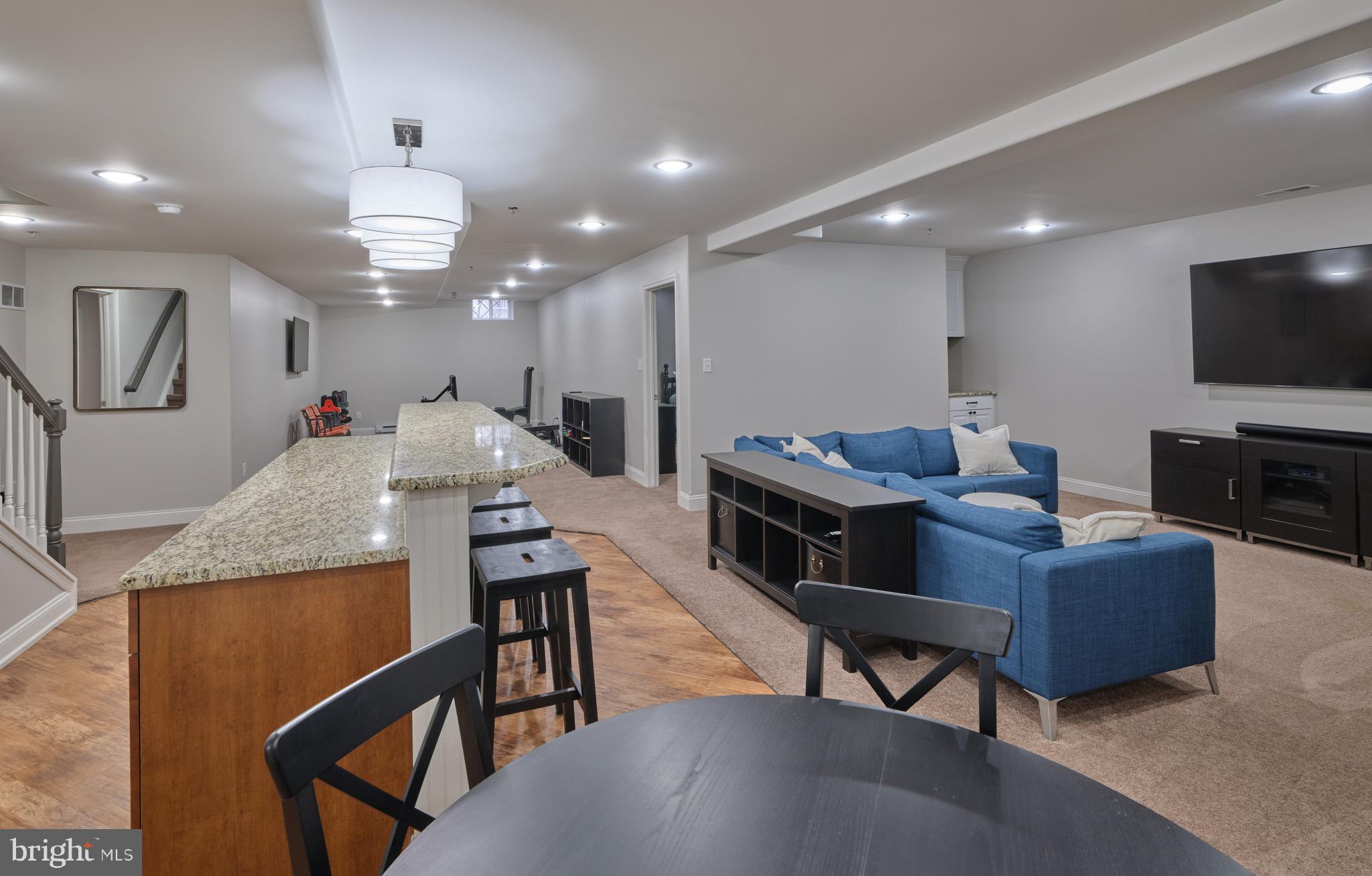 DEVONSHIRE ESTATES - Residential