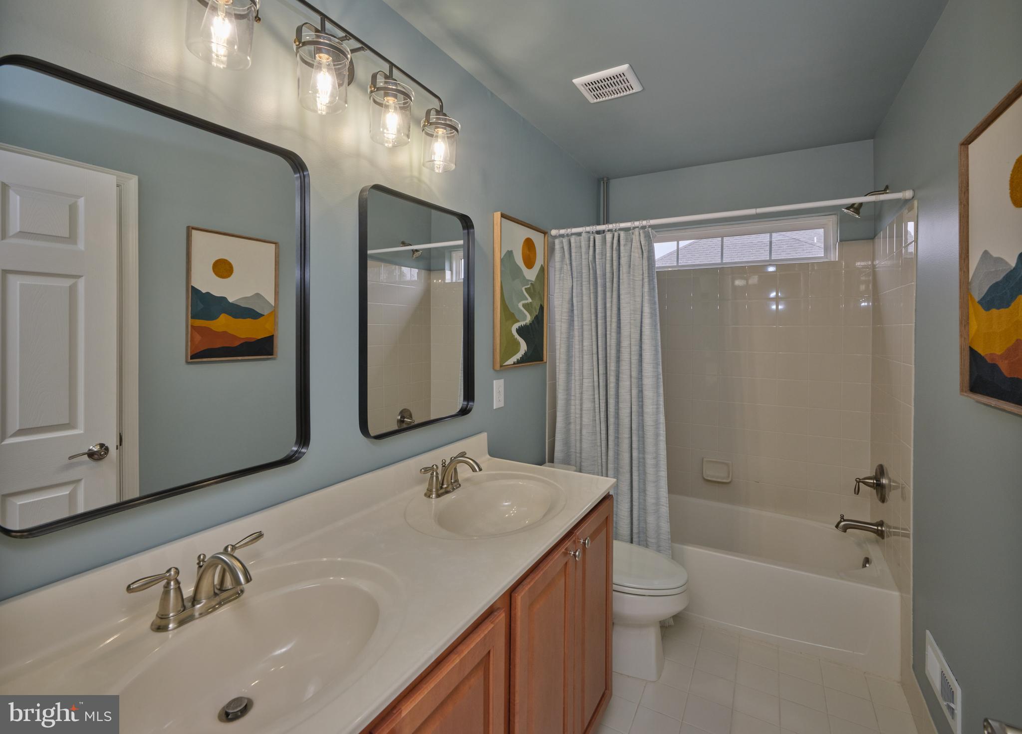 DEVONSHIRE ESTATES - Residential