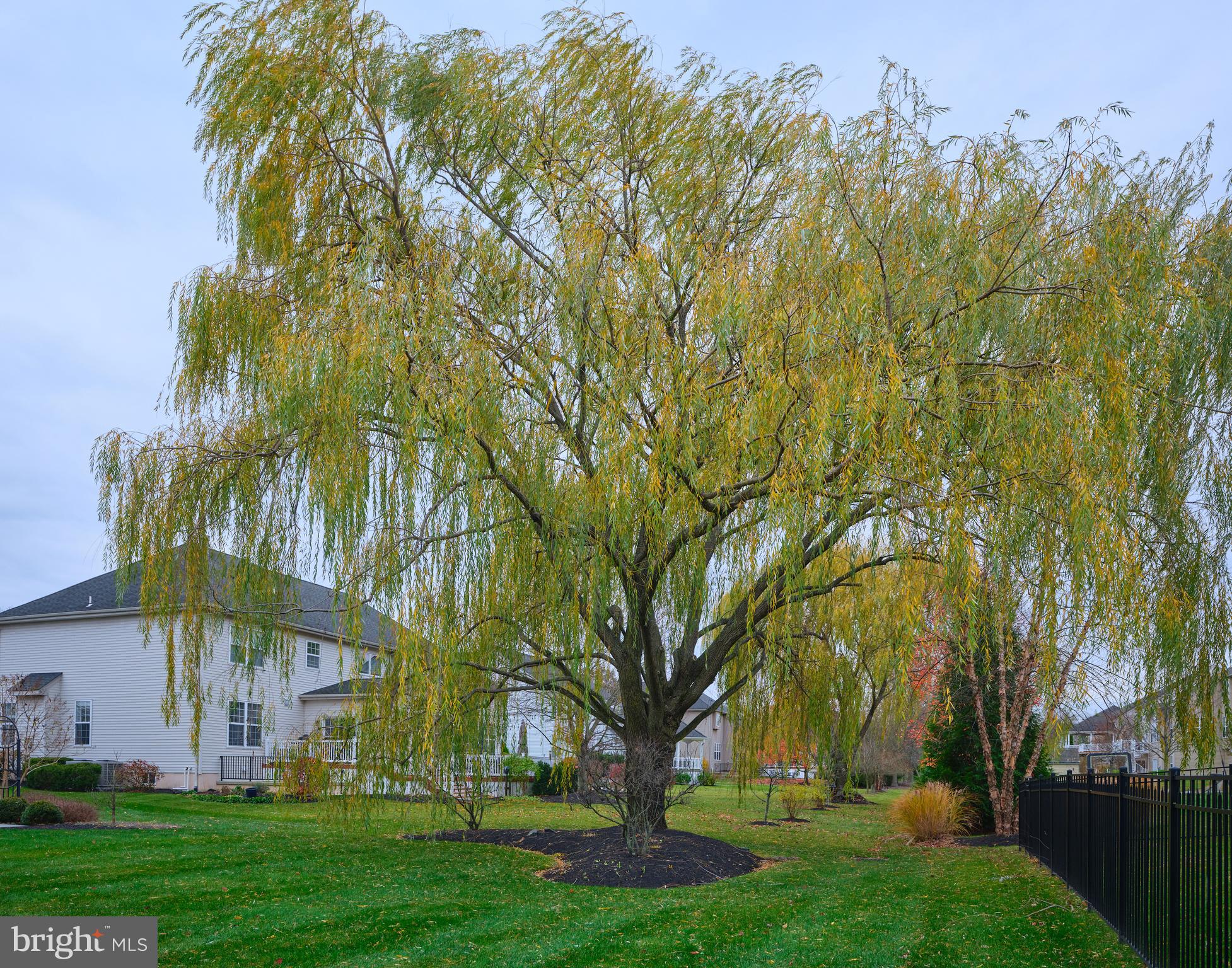 DEVONSHIRE ESTATES - Residential