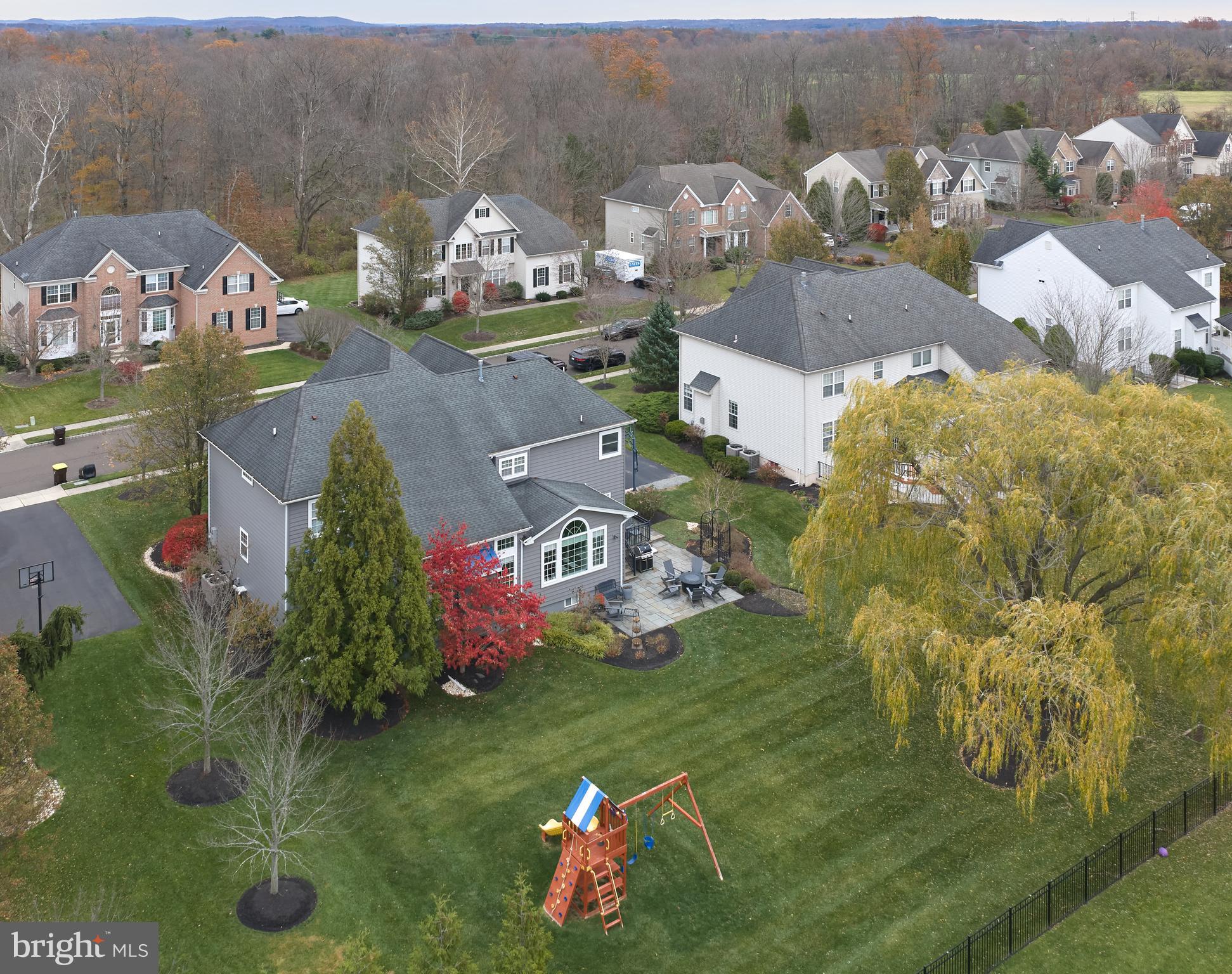 DEVONSHIRE ESTATES - Residential